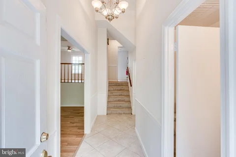 5408 Brixham Court, Burke, VA MLS: VAFX2326562