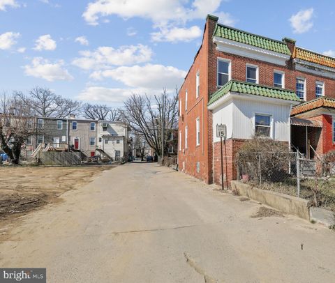 3532 LUCILLE AVENUE BALTIMORE MD 21215