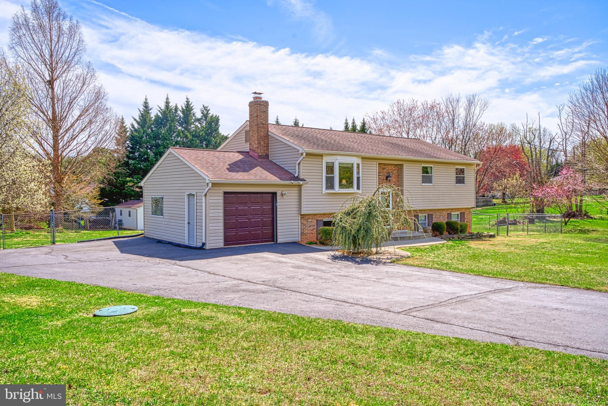 WATERFALL VILLAGE - Residential