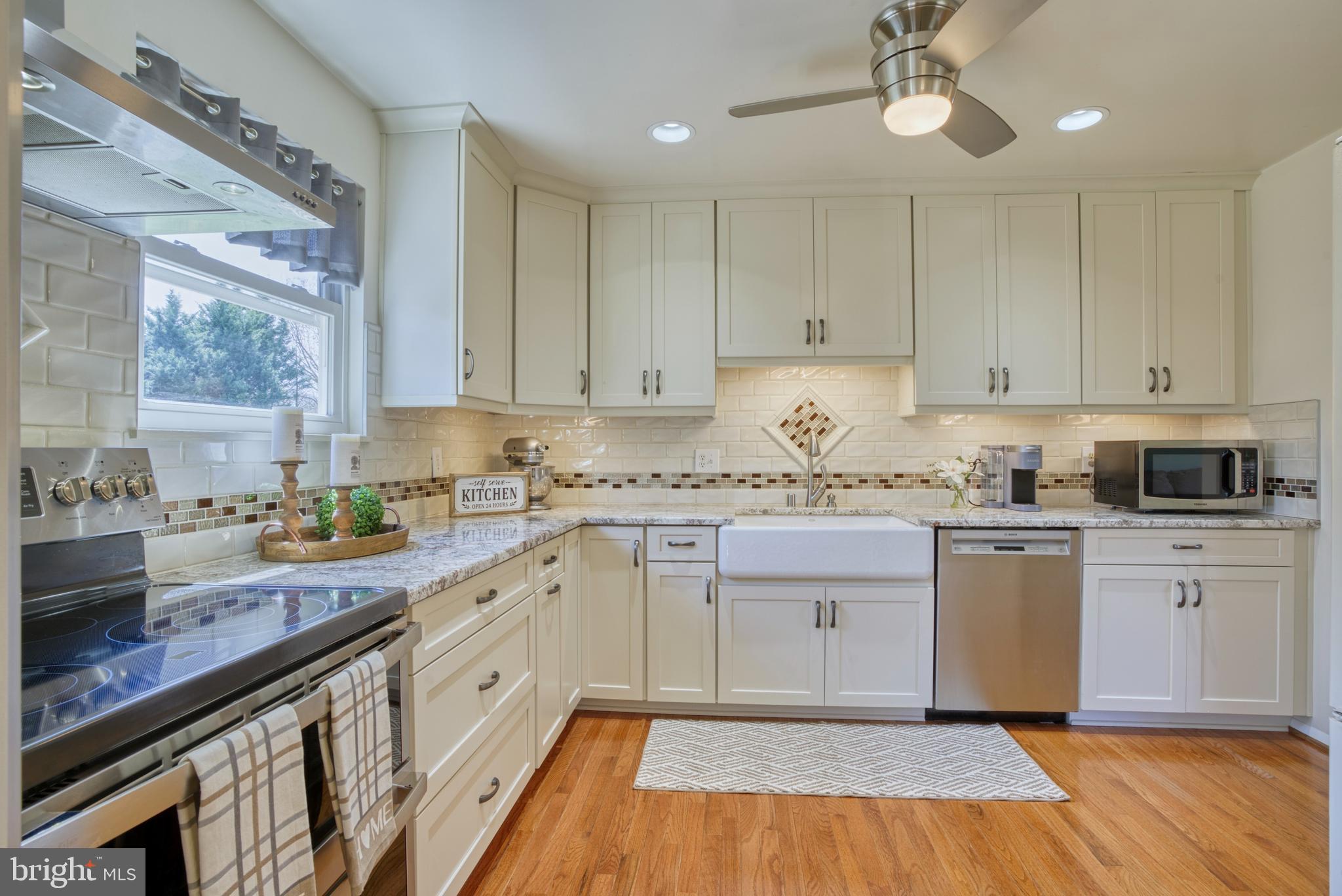 WATERFALL VILLAGE - Residential