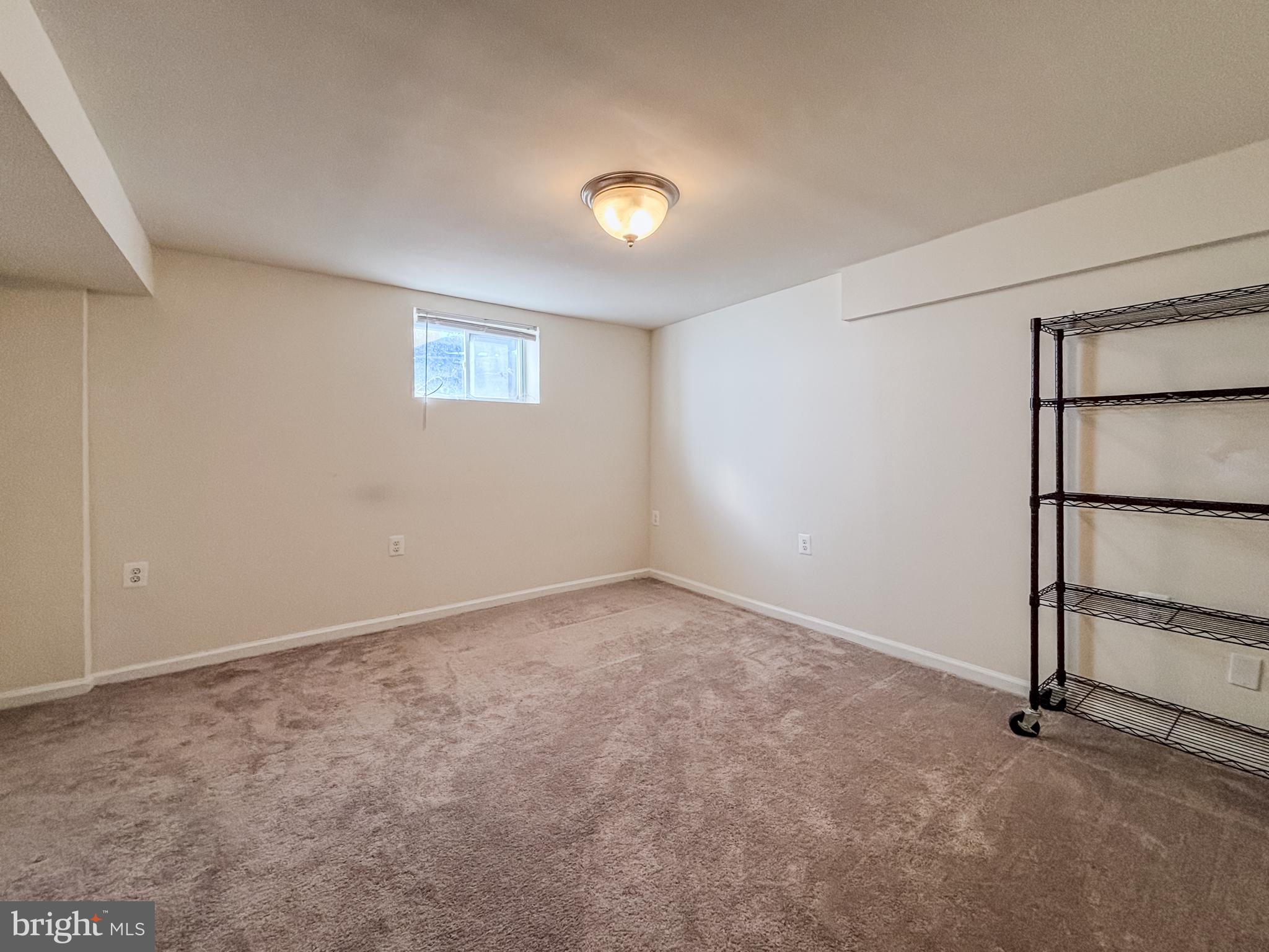 BRENTWOOD - Residential Lease