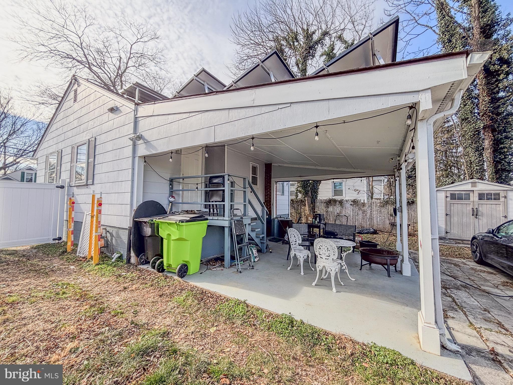 BRENTWOOD - Residential Lease