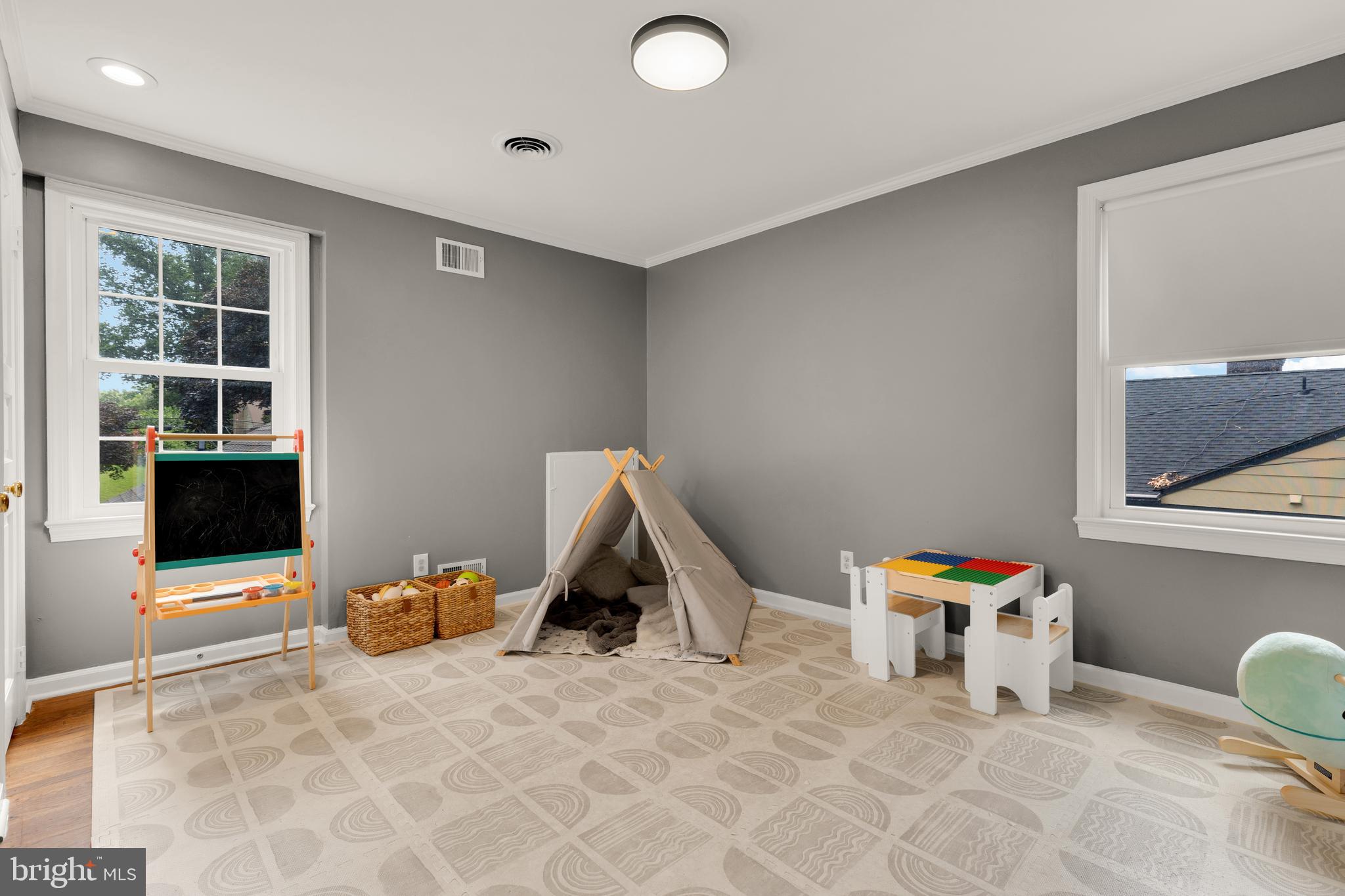 ROCK CREEK HILLS - Residential