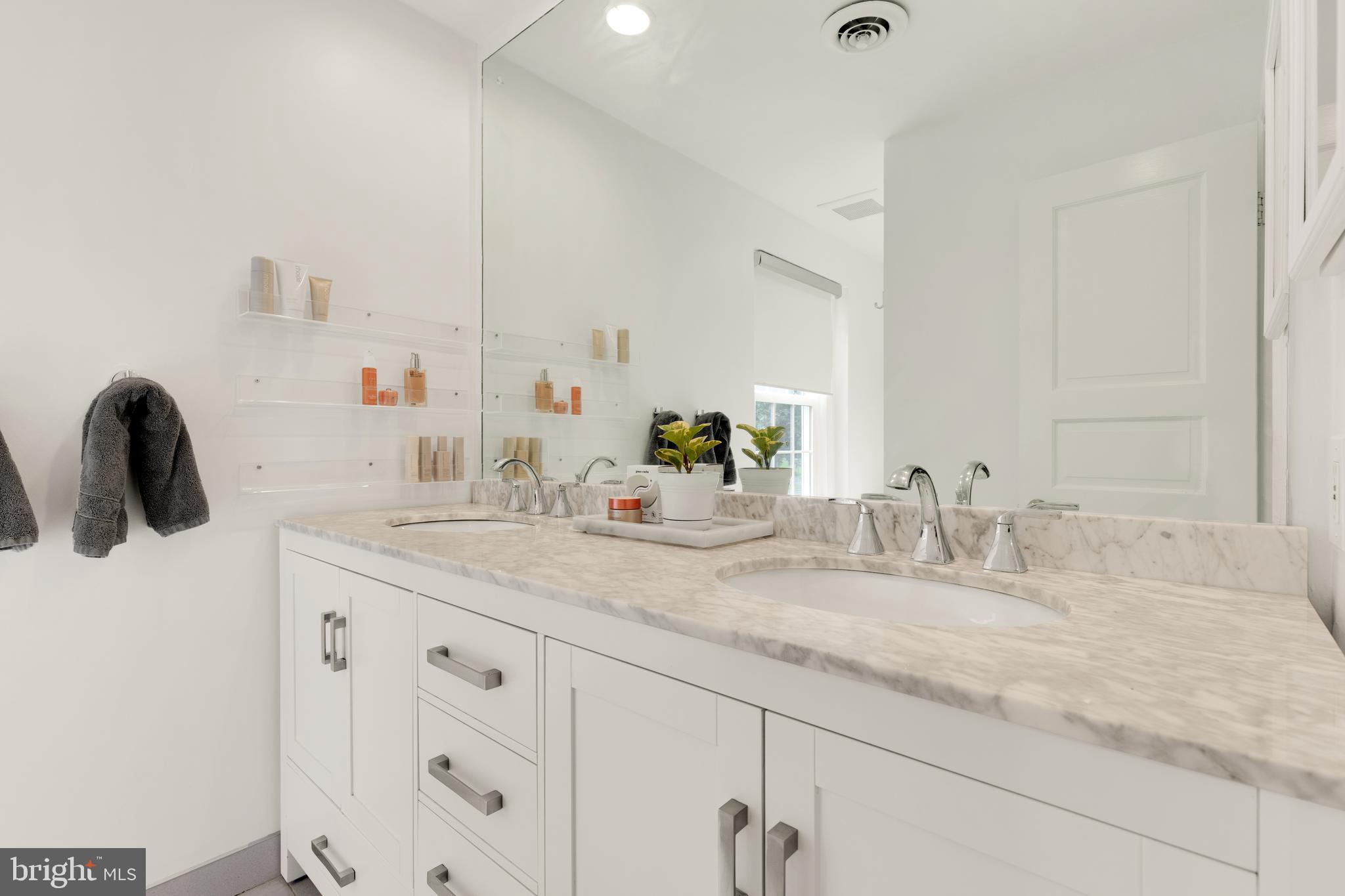 ROCK CREEK HILLS - Residential