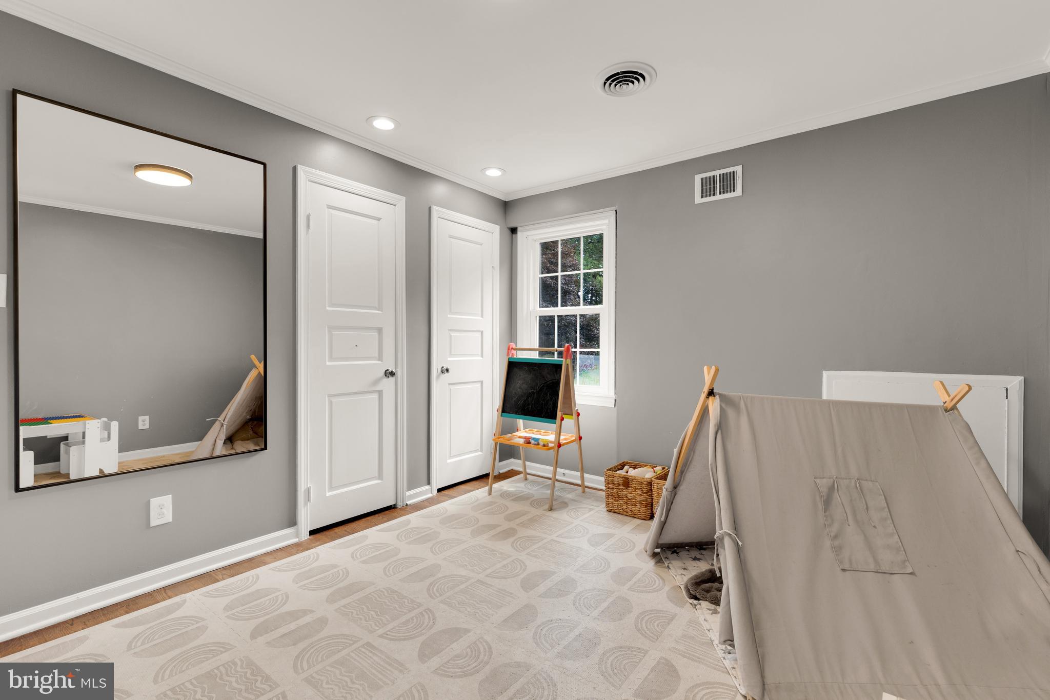 ROCK CREEK HILLS - Residential