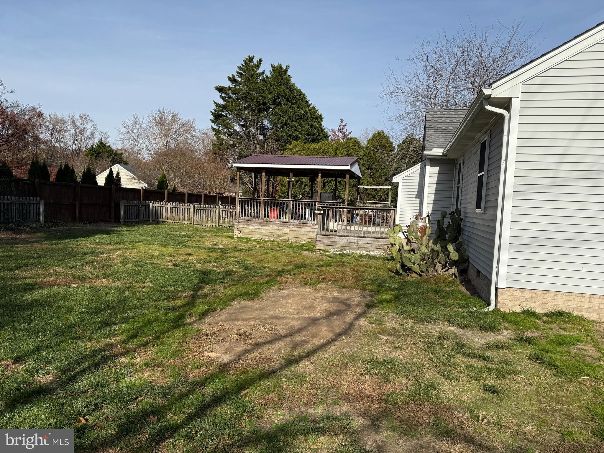 5520 CEDARCREST ROAD