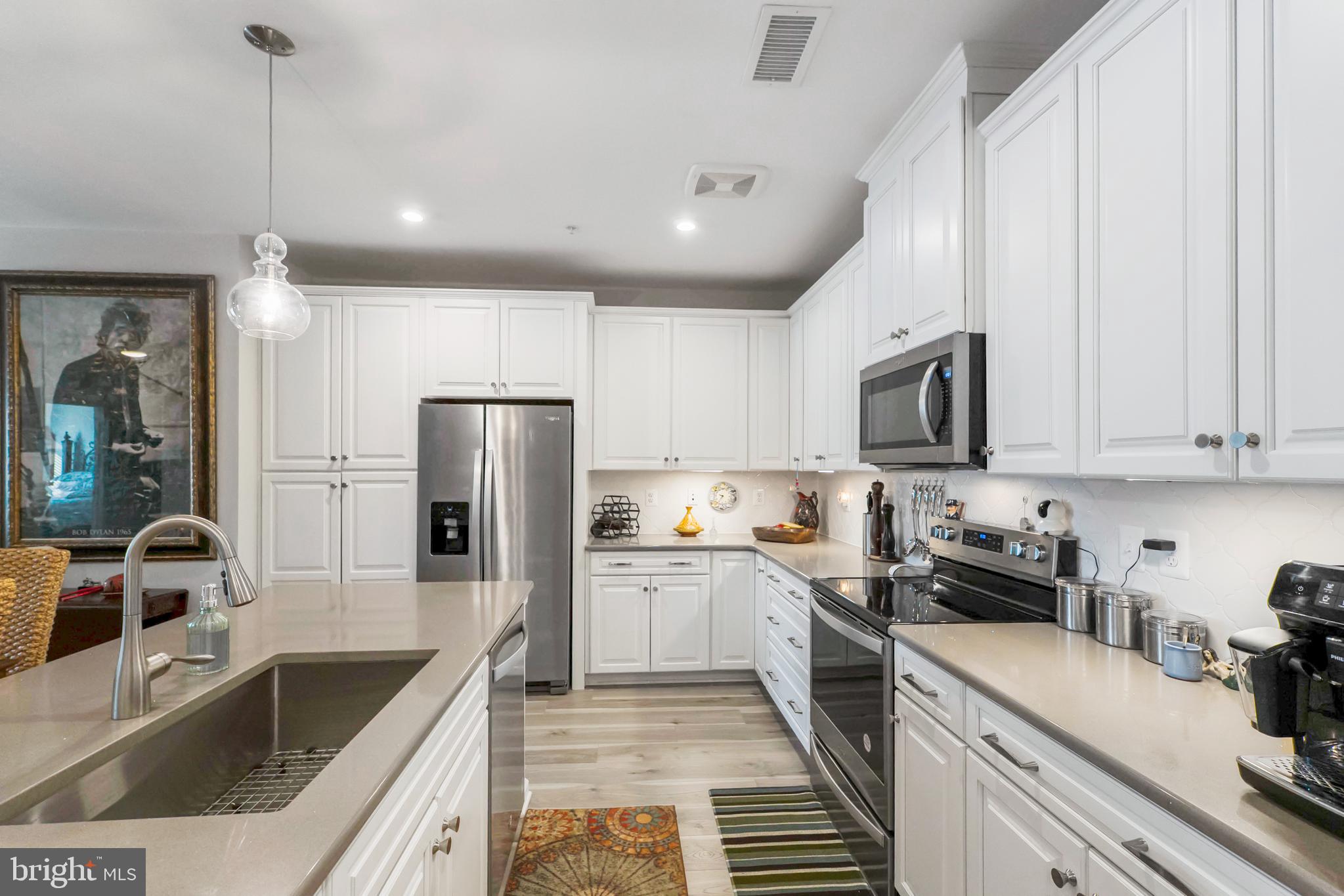 CABIN BRANCH - Residential