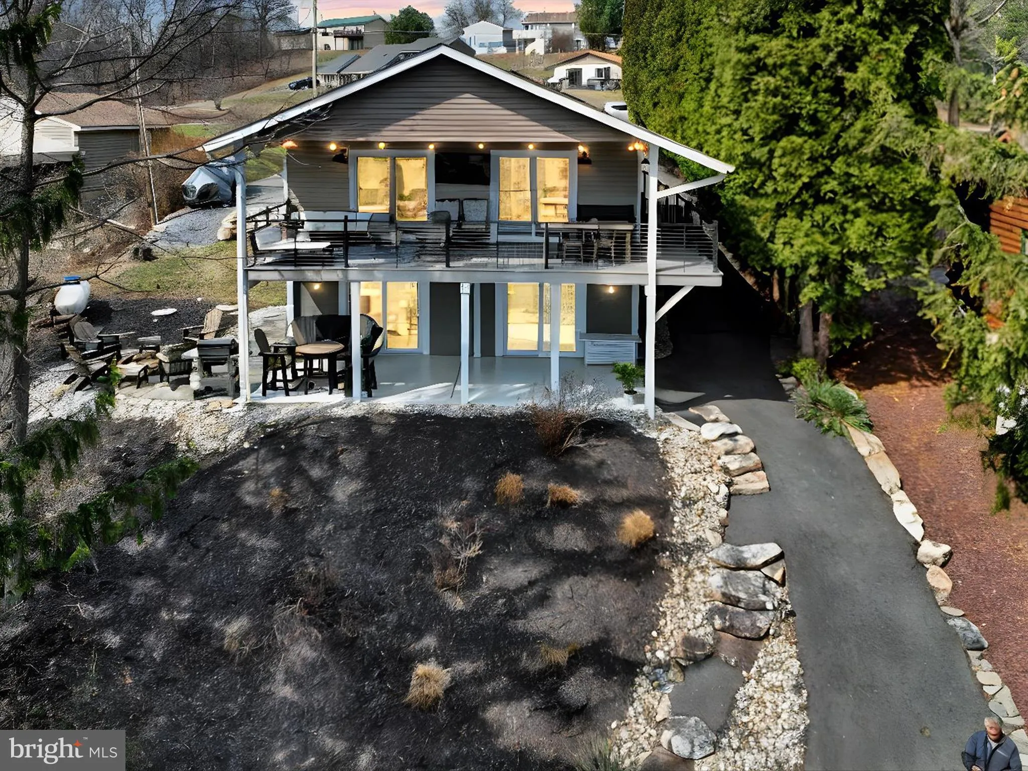 Auburn, Pennsylvania 17922, United States, 4 Bedrooms Bedrooms, ,3 BathroomsBathrooms,Residential,Active,94958