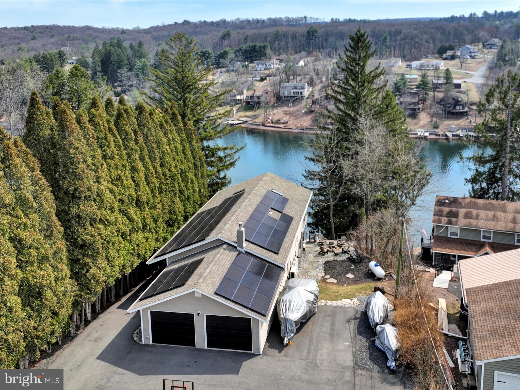 LAKE WYNONAH - Residential