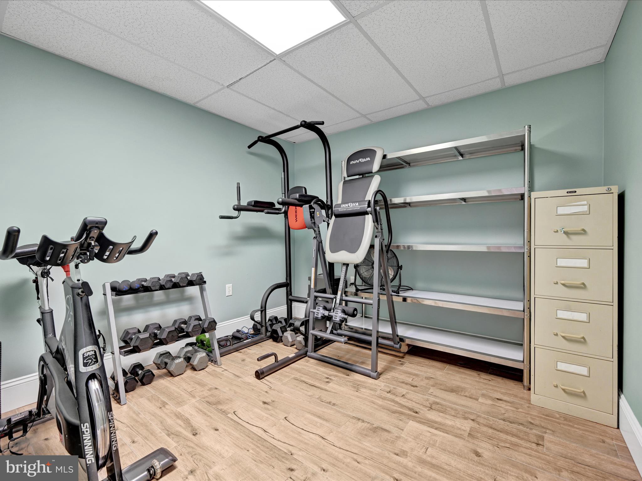 LAKE WYNONAH - Residential