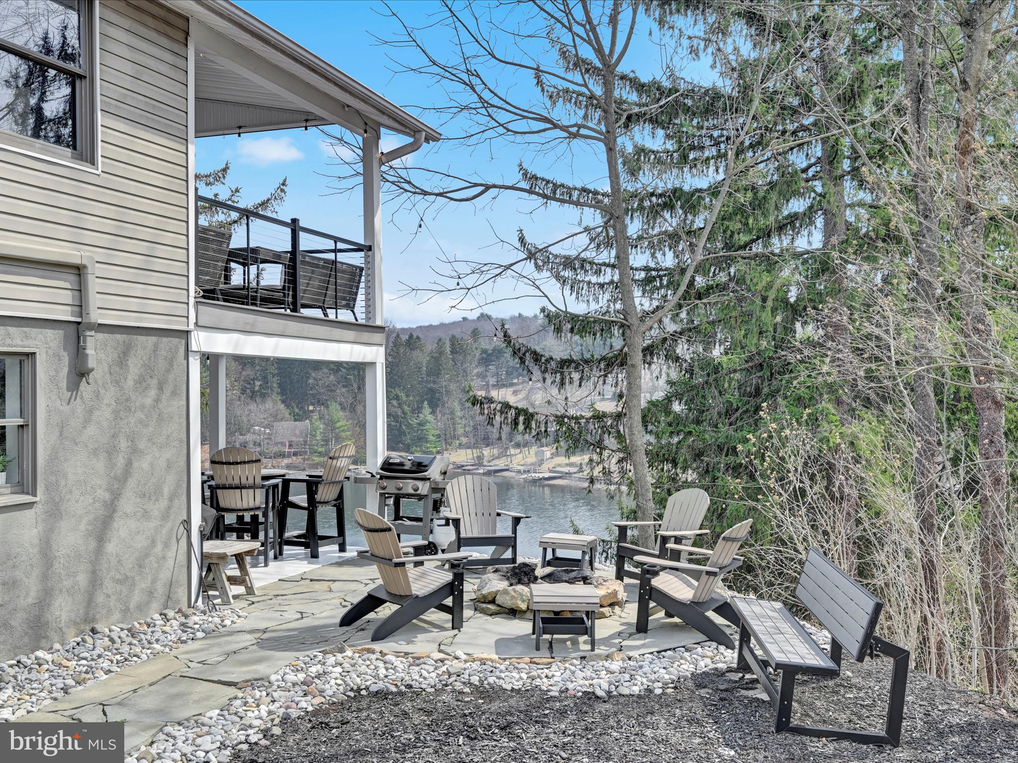 LAKE WYNONAH - Residential