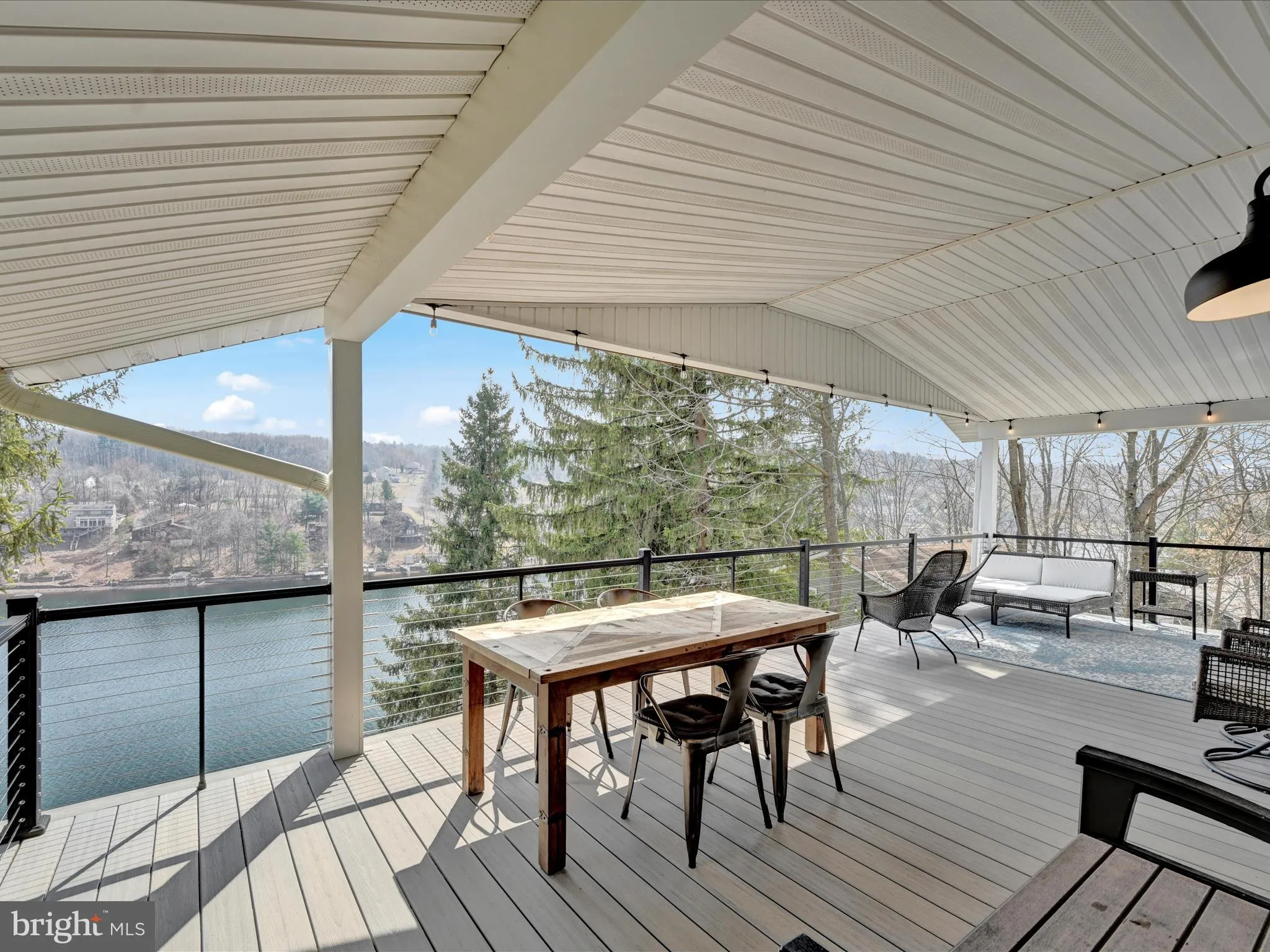 Auburn, Pennsylvania 17922, United States, 4 Bedrooms Bedrooms, ,3 BathroomsBathrooms,Residential,Active,94958