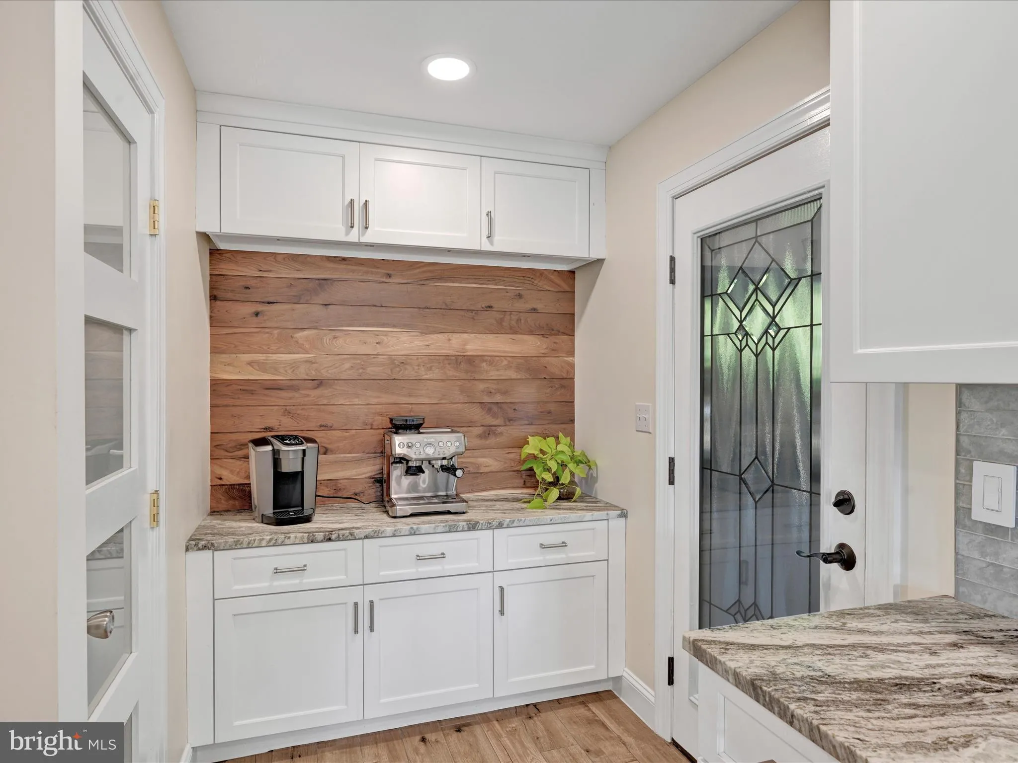 Auburn, Pennsylvania 17922, United States, 4 Bedrooms Bedrooms, ,3 BathroomsBathrooms,Residential,Active,94958