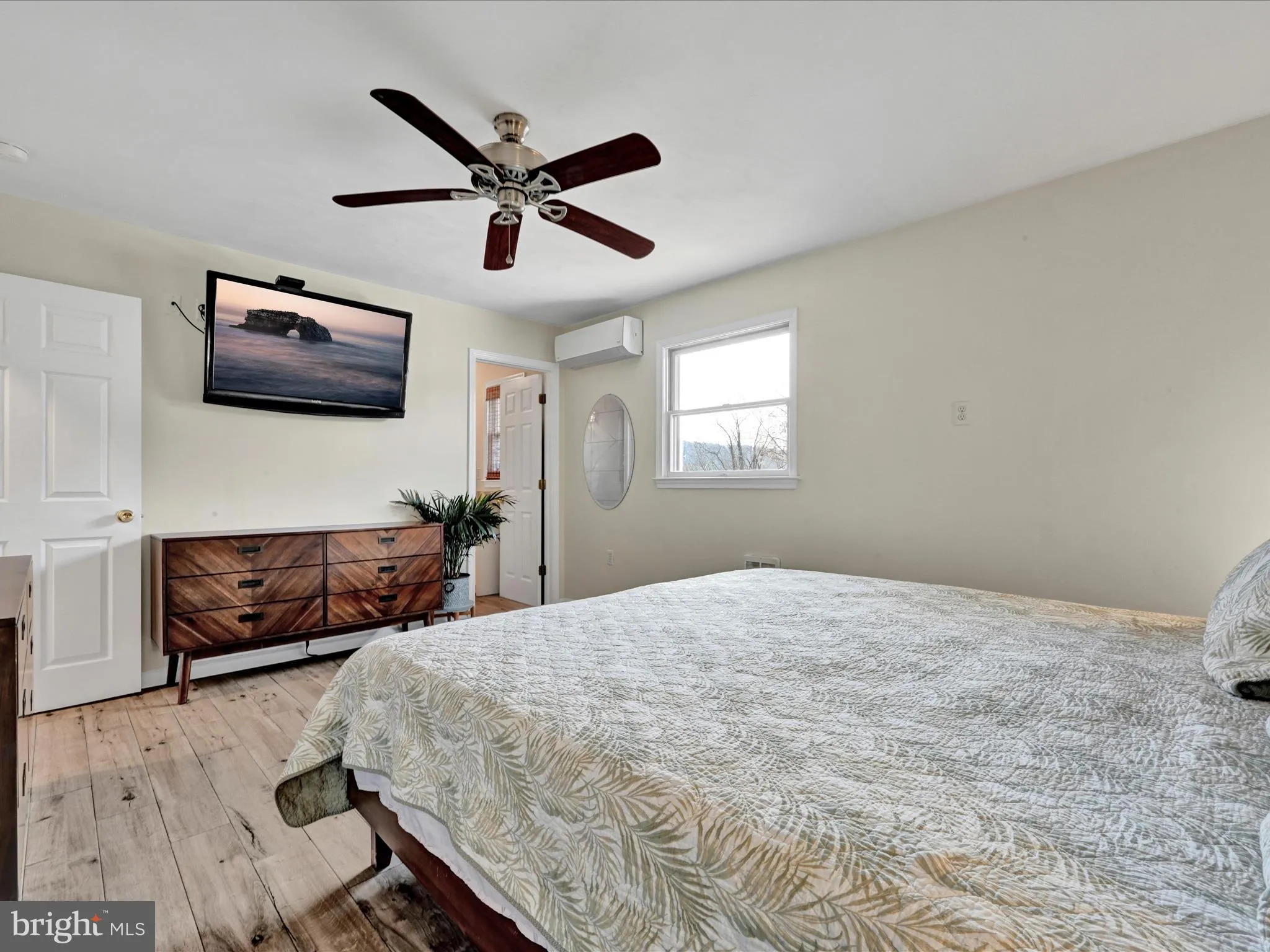 Auburn, Pennsylvania 17922, United States, 4 Bedrooms Bedrooms, ,3 BathroomsBathrooms,Residential,Active,94958