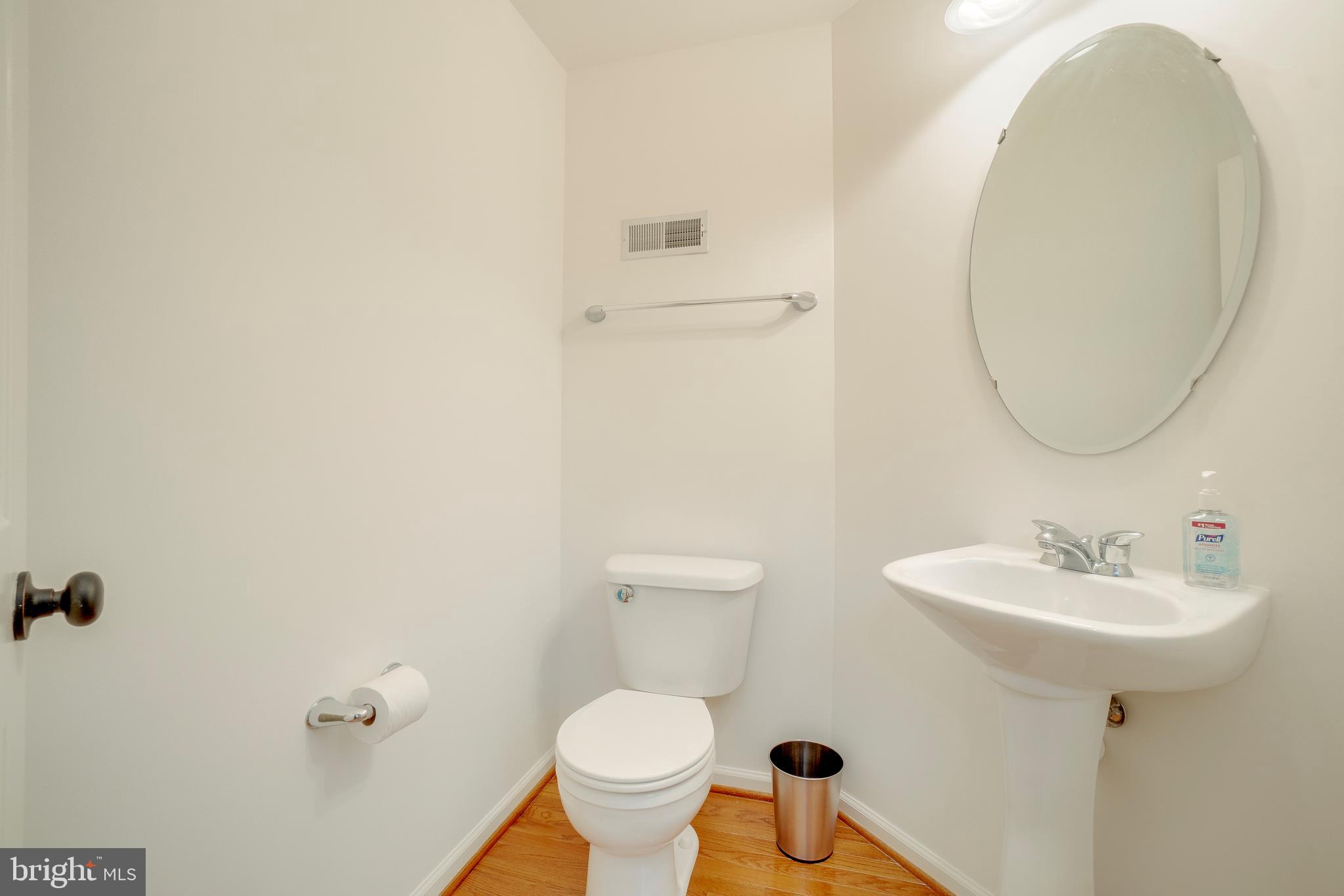 HONEYGO VILLAGE - Residential Lease