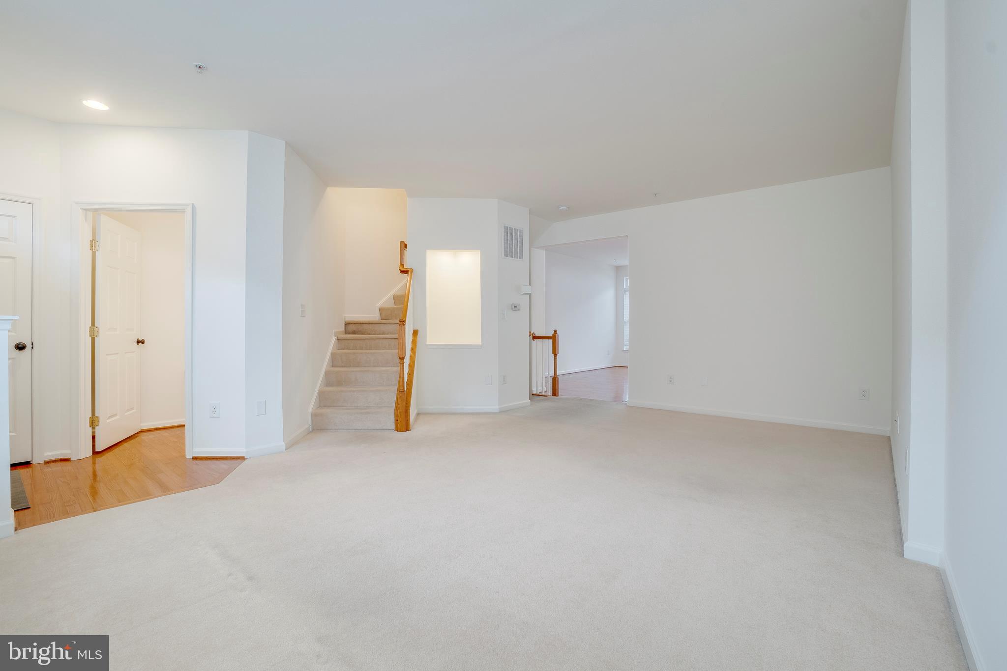 HONEYGO VILLAGE - Residential Lease