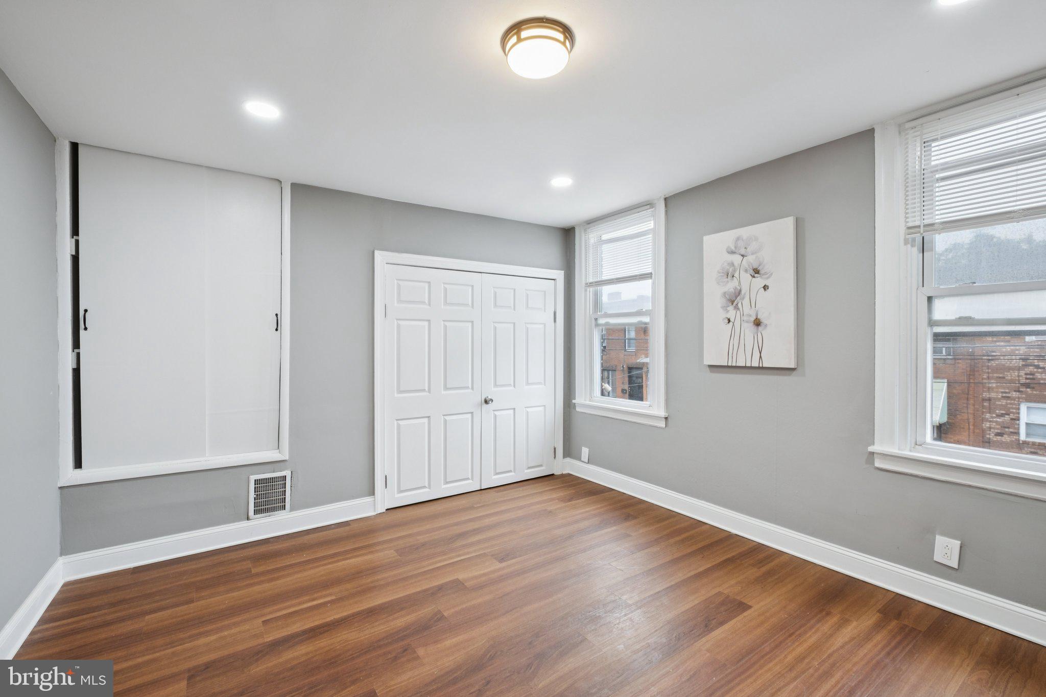 WEST PASSYUNK - Residential