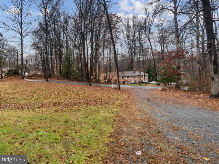 7013 TRAILS END ROAD