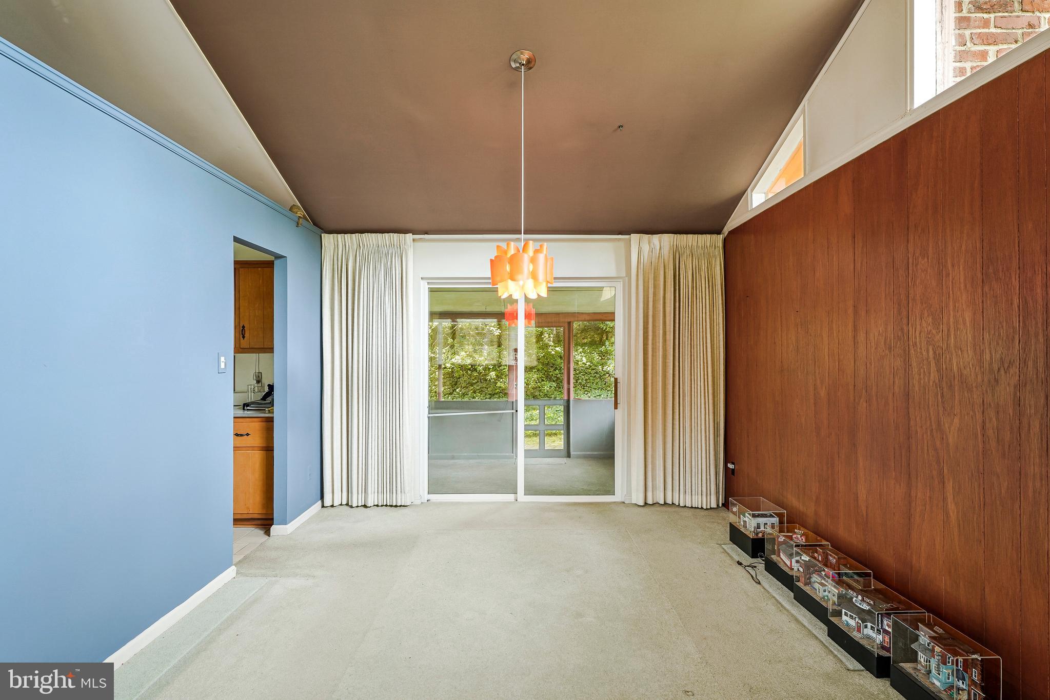 KINGS PARK - Residential