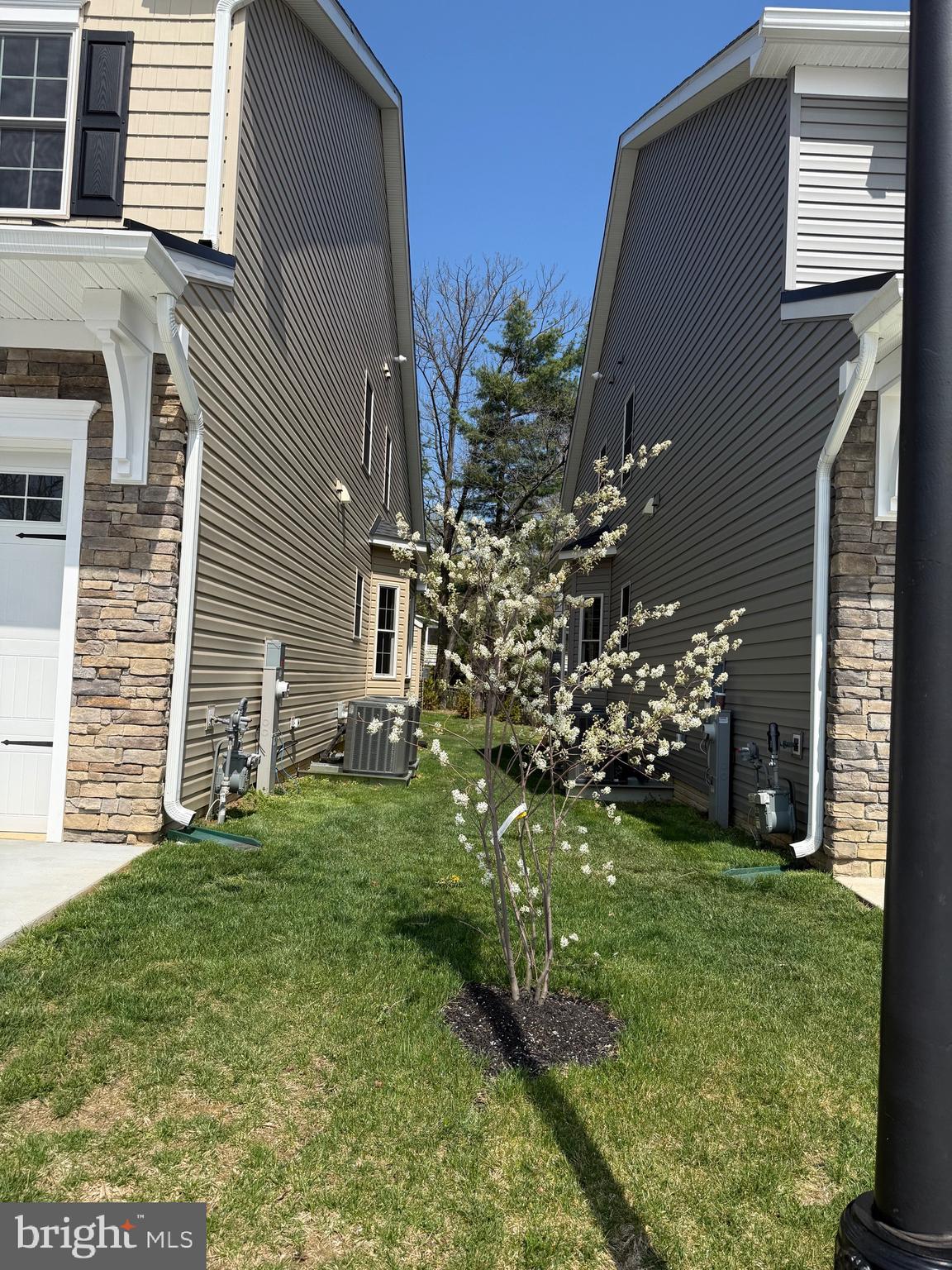 DOROLY GARDENS - Residential