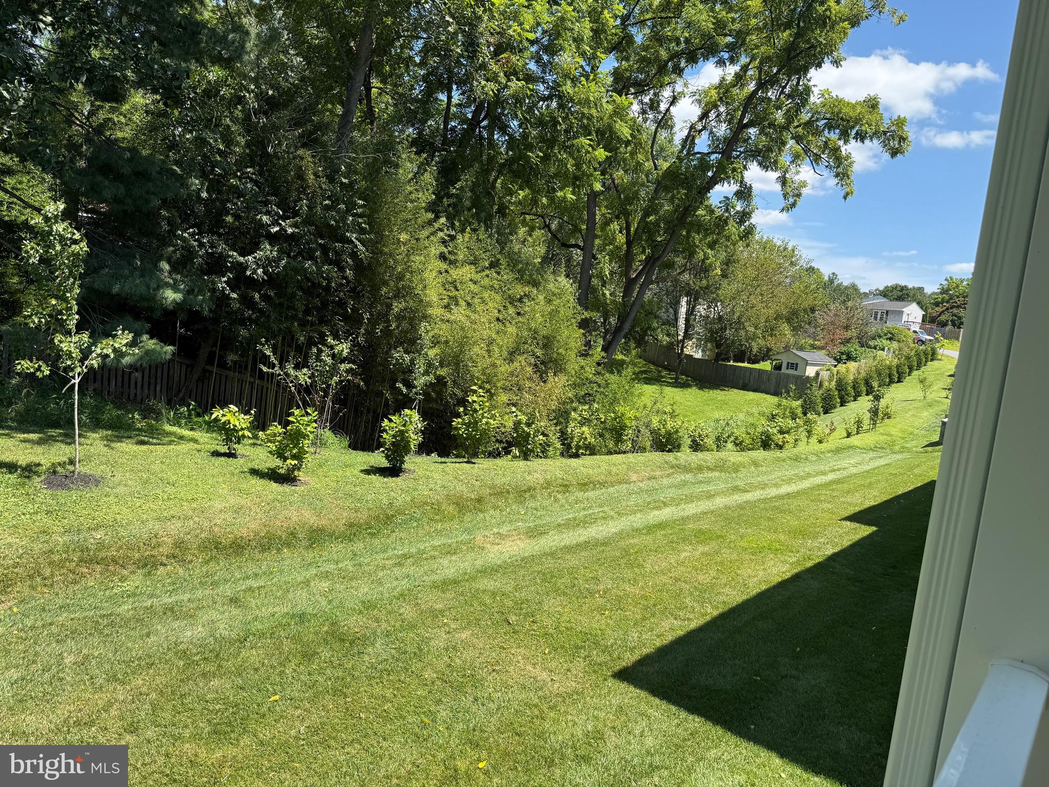 DOROLY GARDENS - Residential