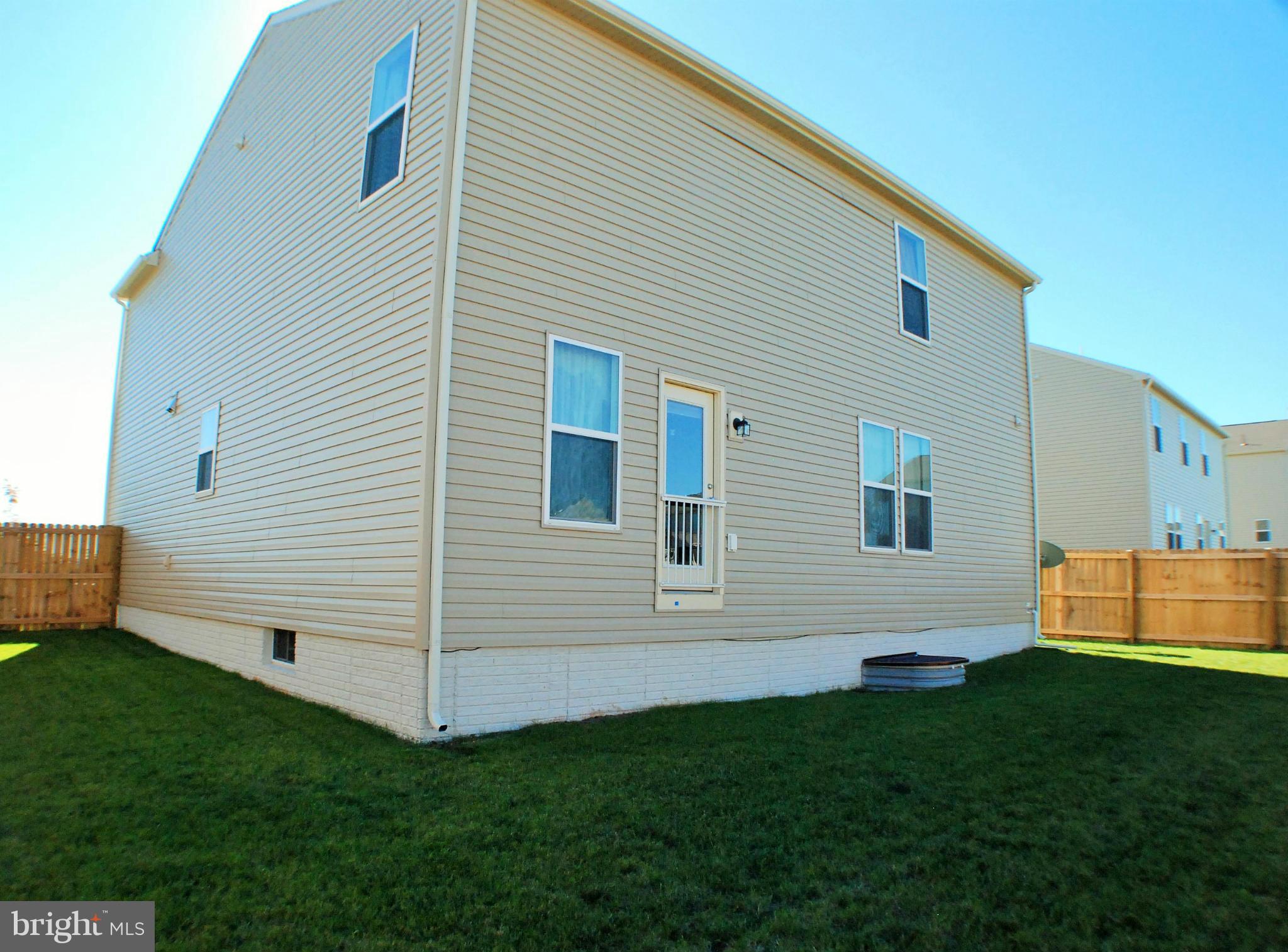 MEADOWS EDGE - Residential