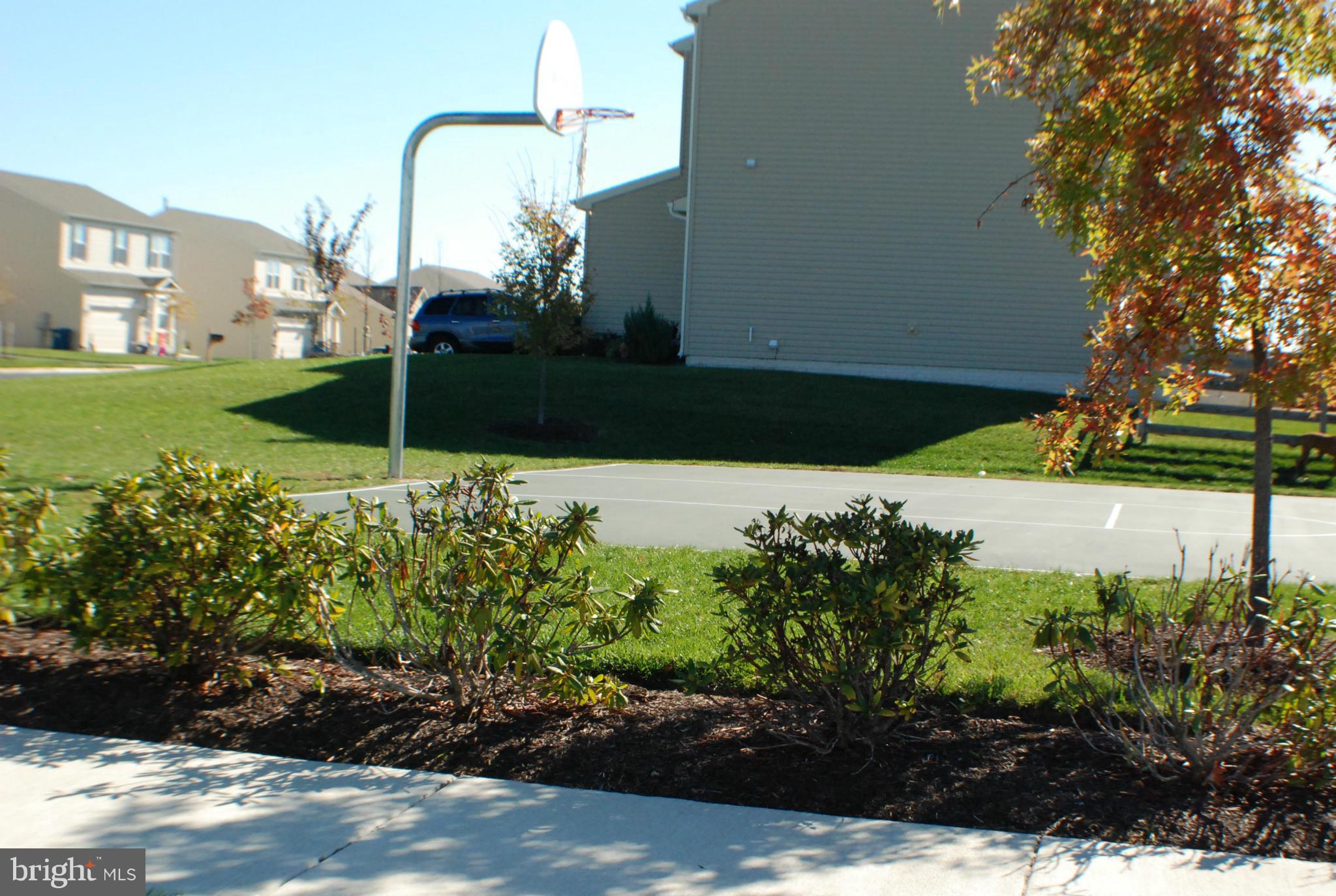 MEADOWS EDGE - Residential