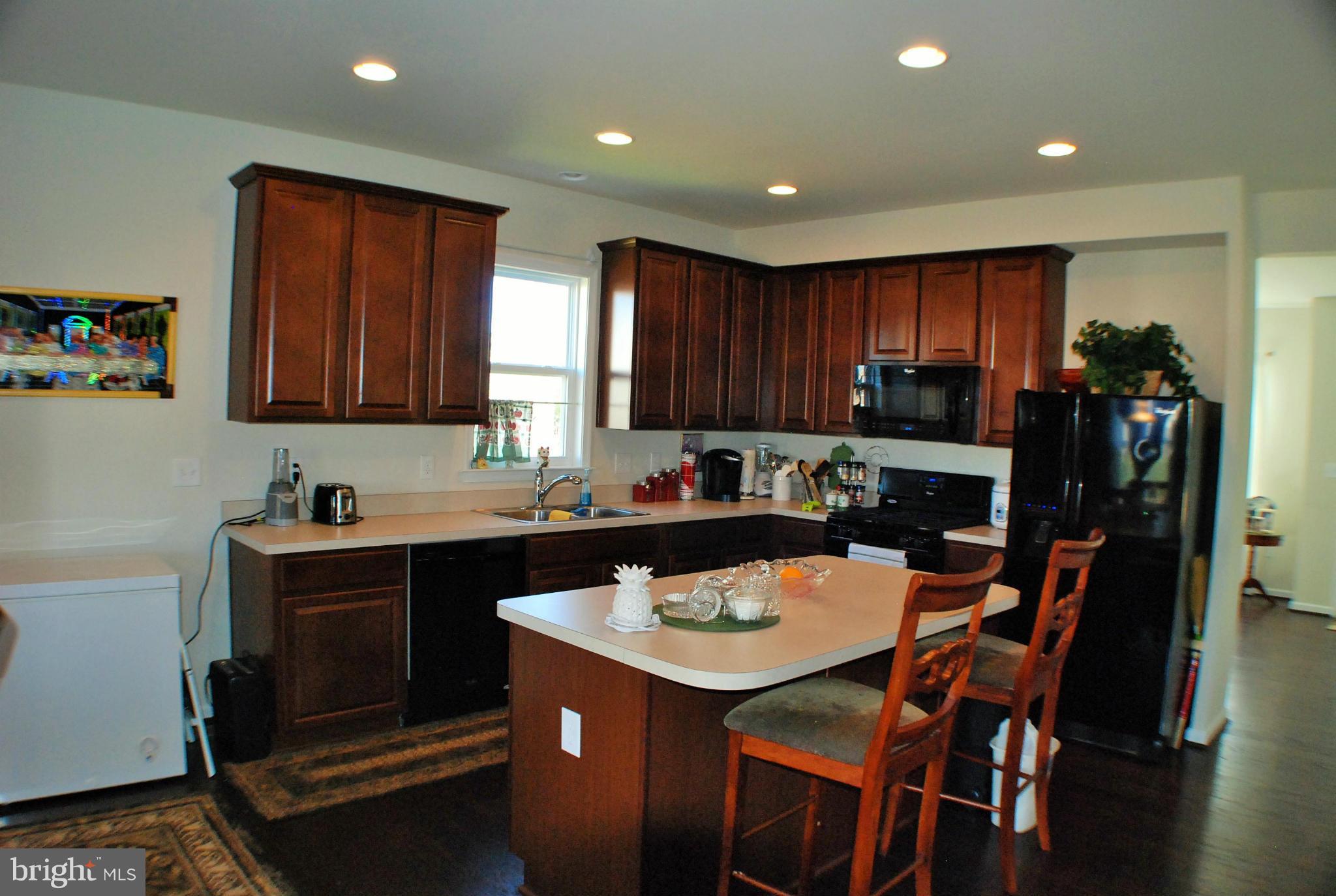 MEADOWS EDGE - Residential