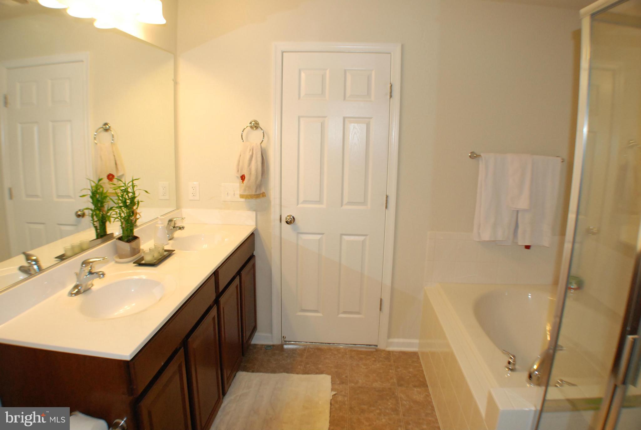 MEADOWS EDGE - Residential