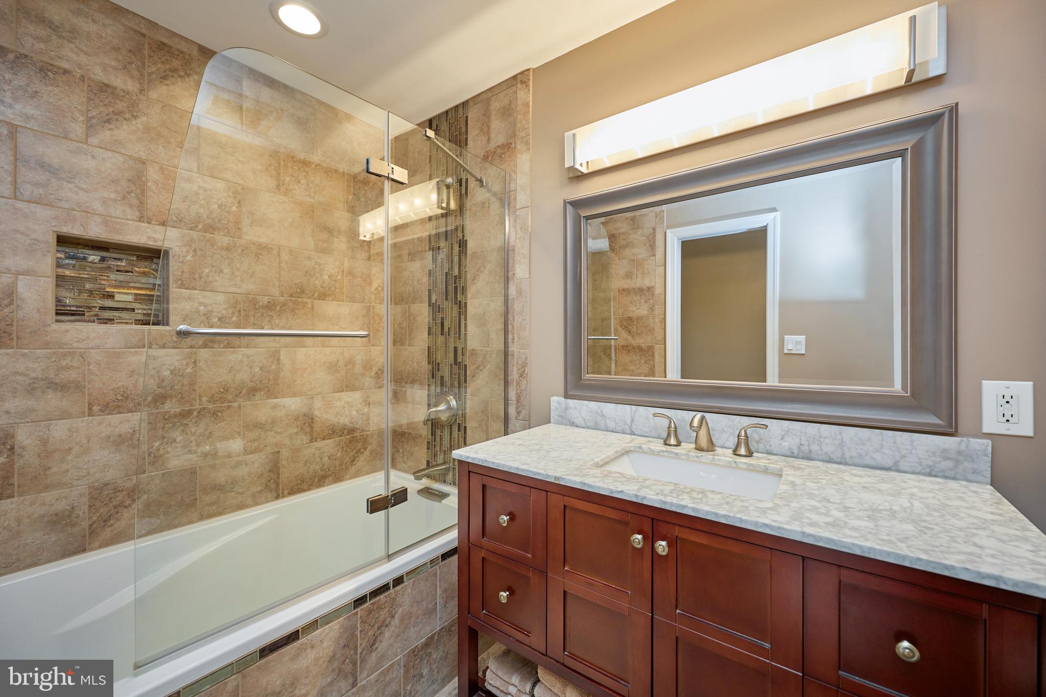 MOLESWORTH HILLS - Residential