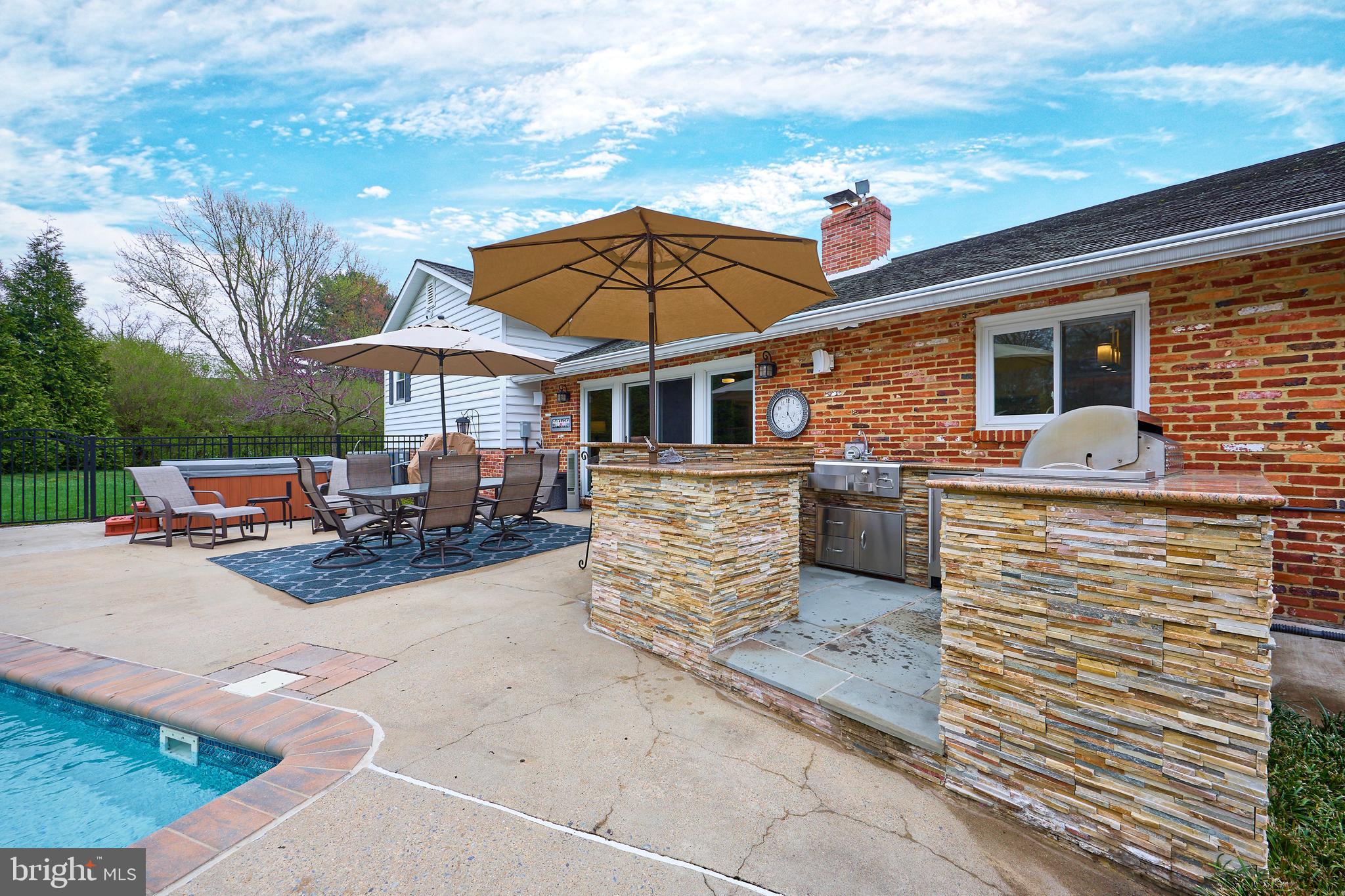 MOLESWORTH HILLS - Residential