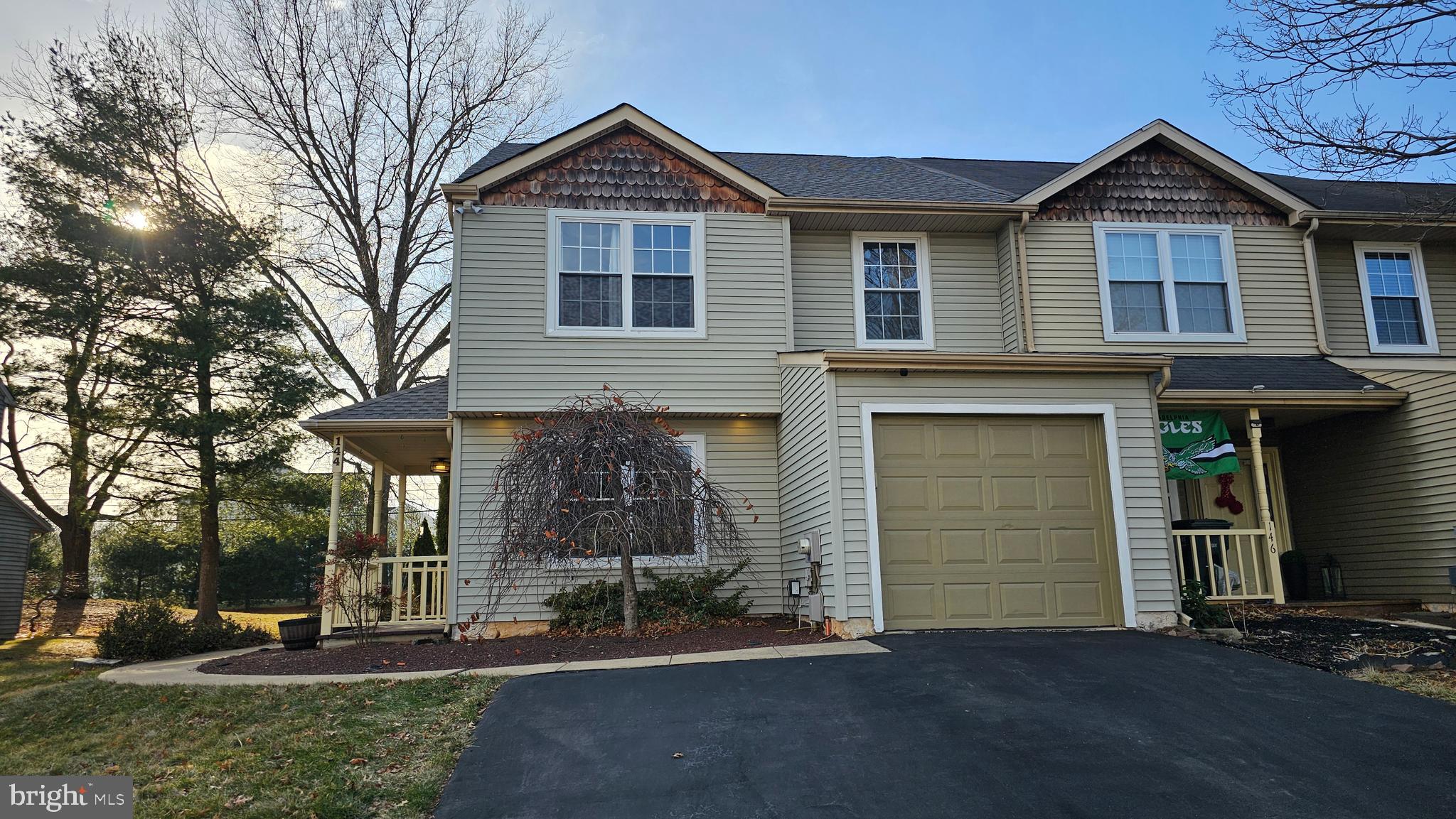 100 ACRE WOODS - Residential