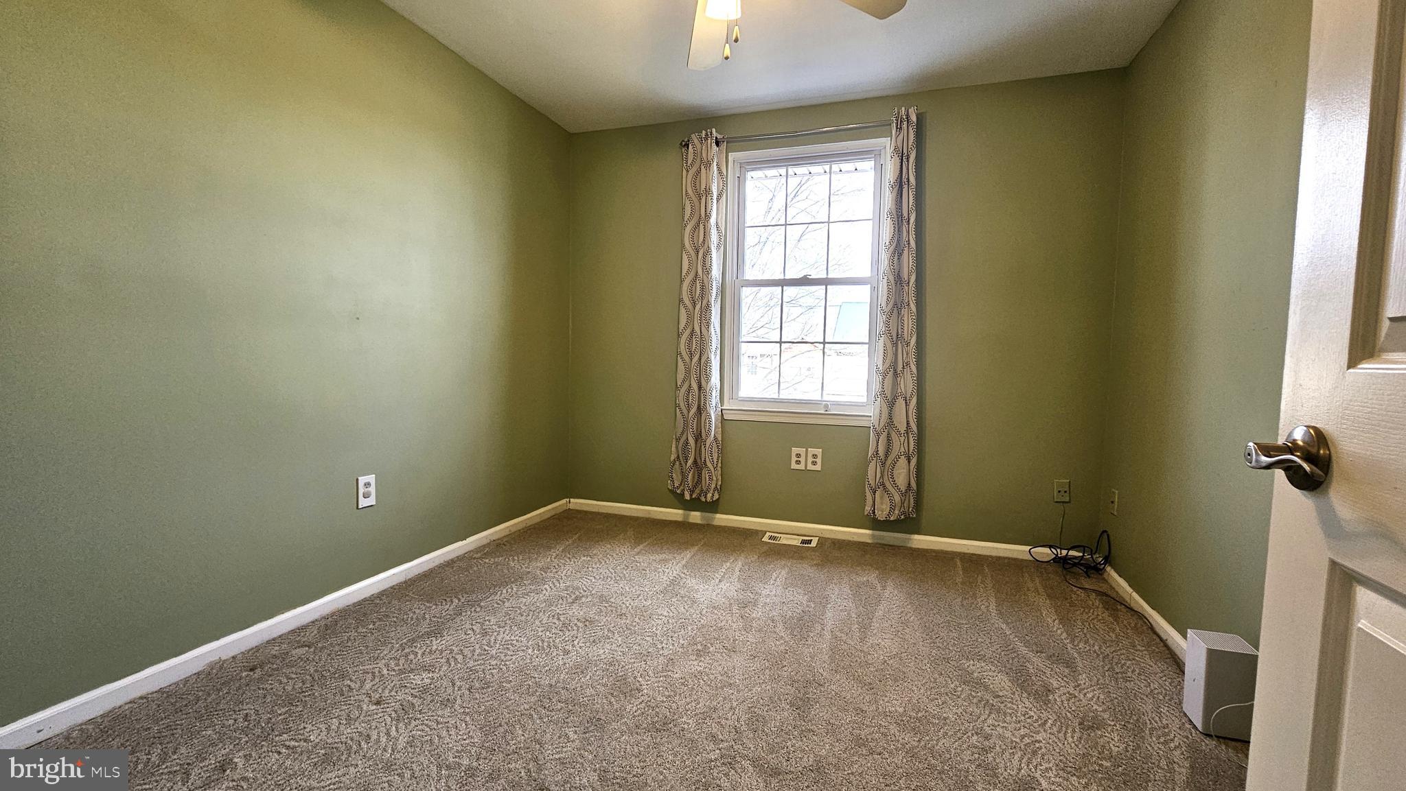 100 ACRE WOODS - Residential