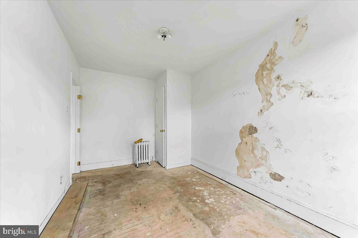 PHILADELPHIA (WEST) - Residential