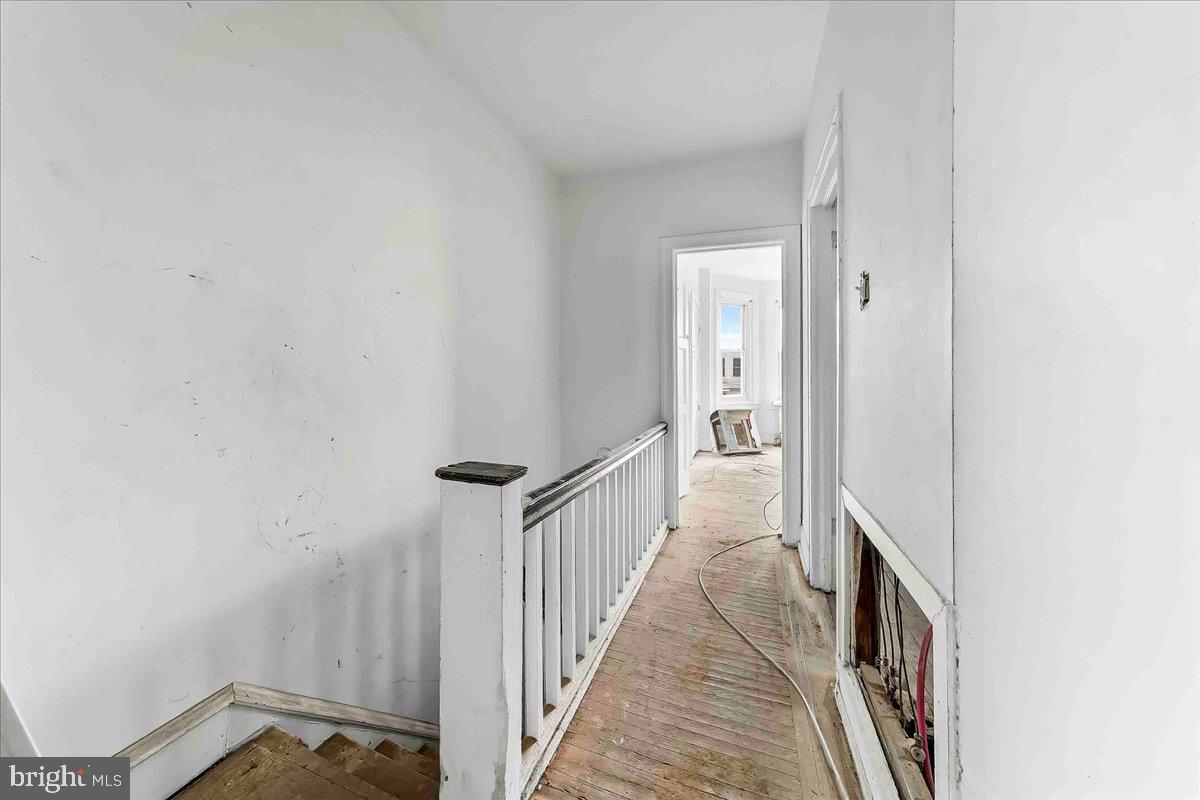 PHILADELPHIA (WEST) - Residential