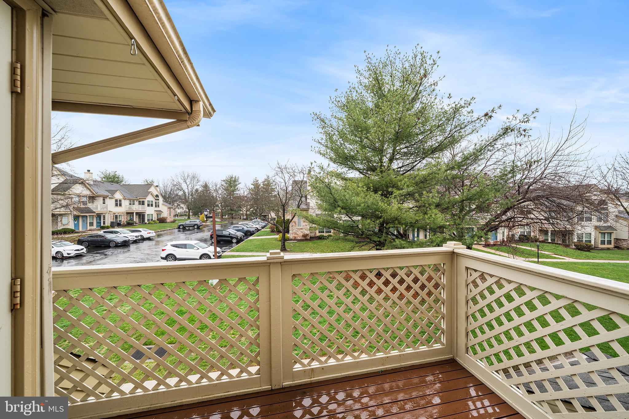 MONTGOMERY BROOK - Residential