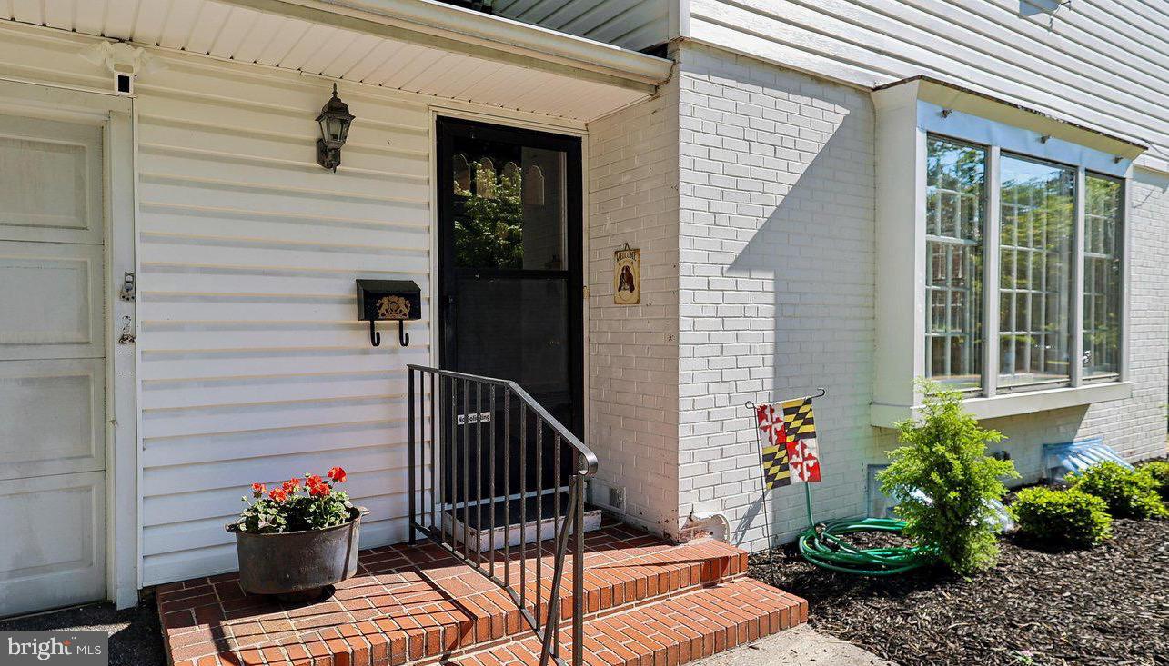 526 STEVENSON LANE