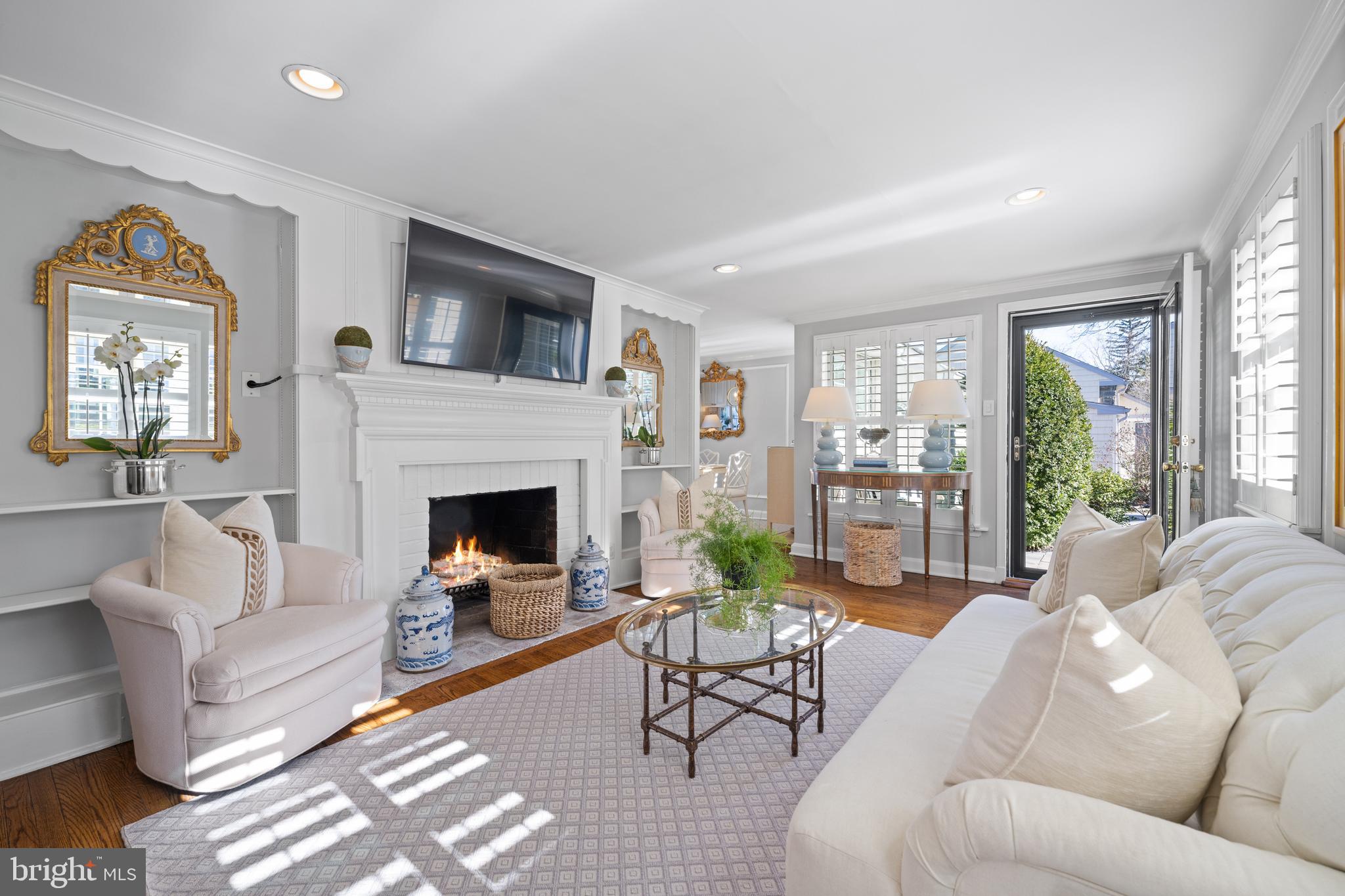 SOUTH WAYNE - Residential
