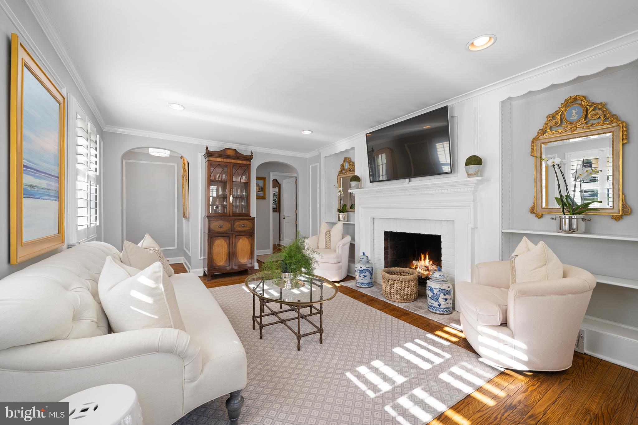 SOUTH WAYNE - Residential