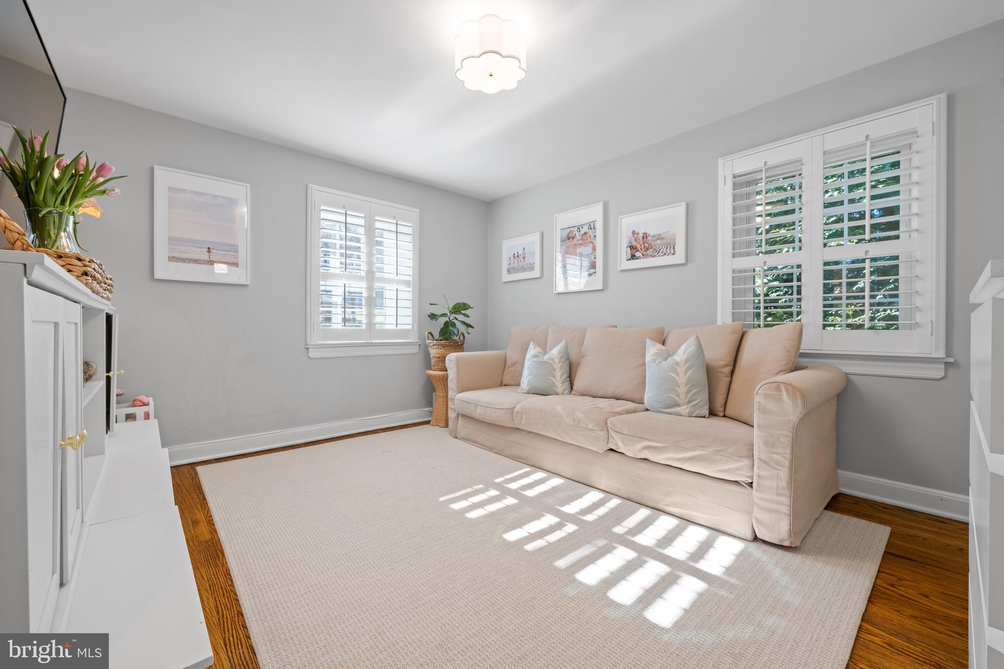 SOUTH WAYNE - Residential