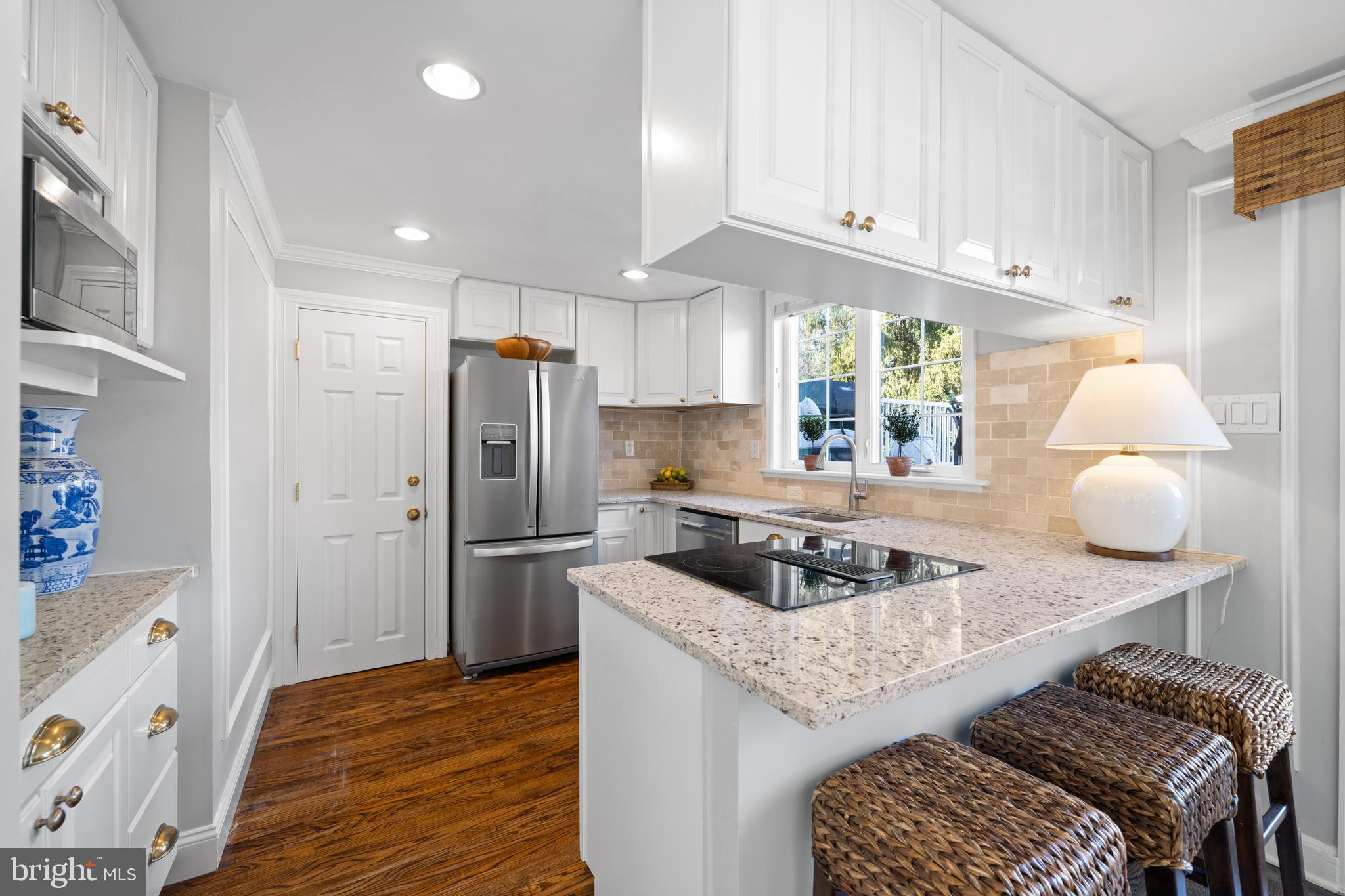 SOUTH WAYNE - Residential