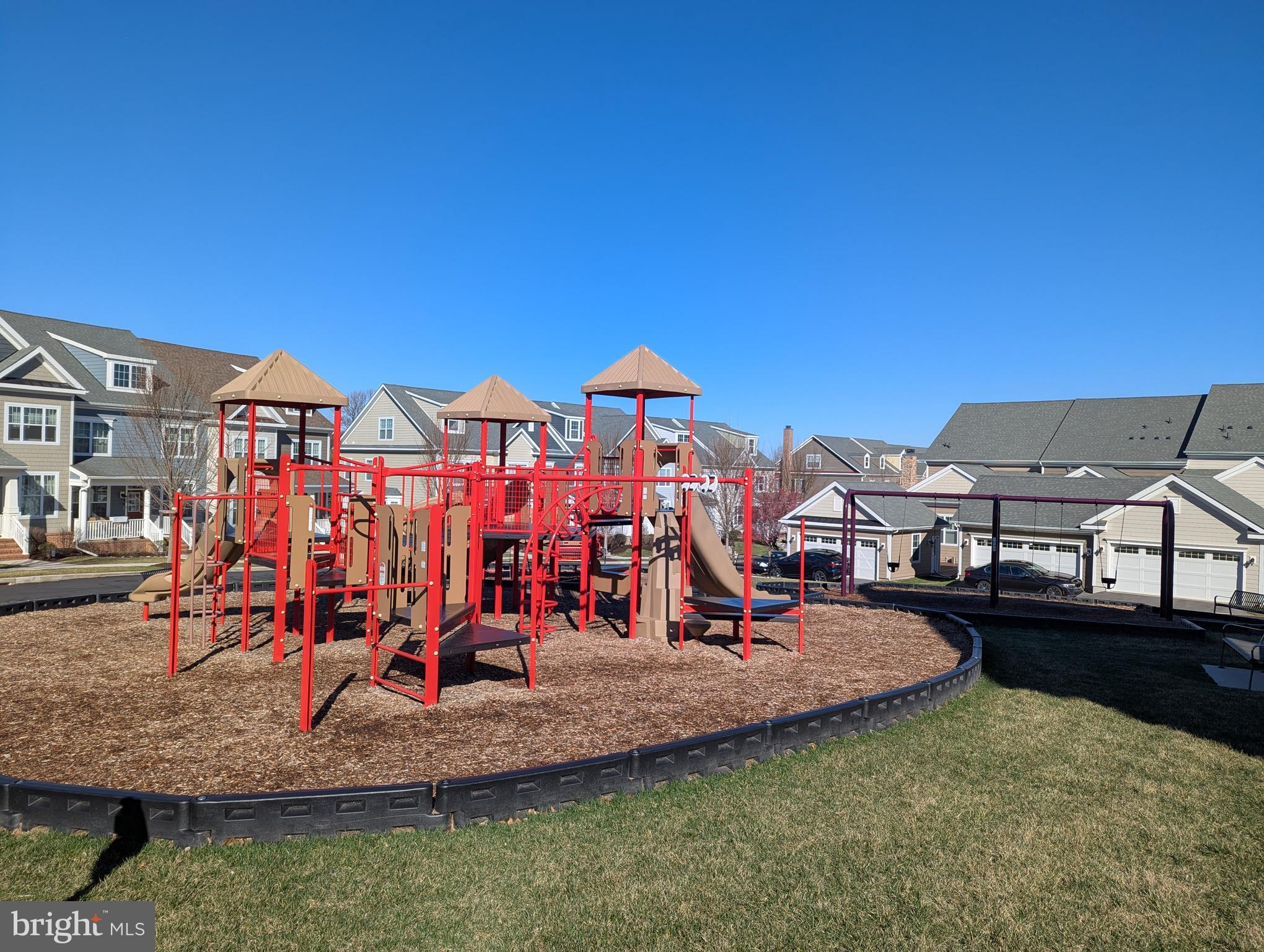 SPRING OAK - Residential