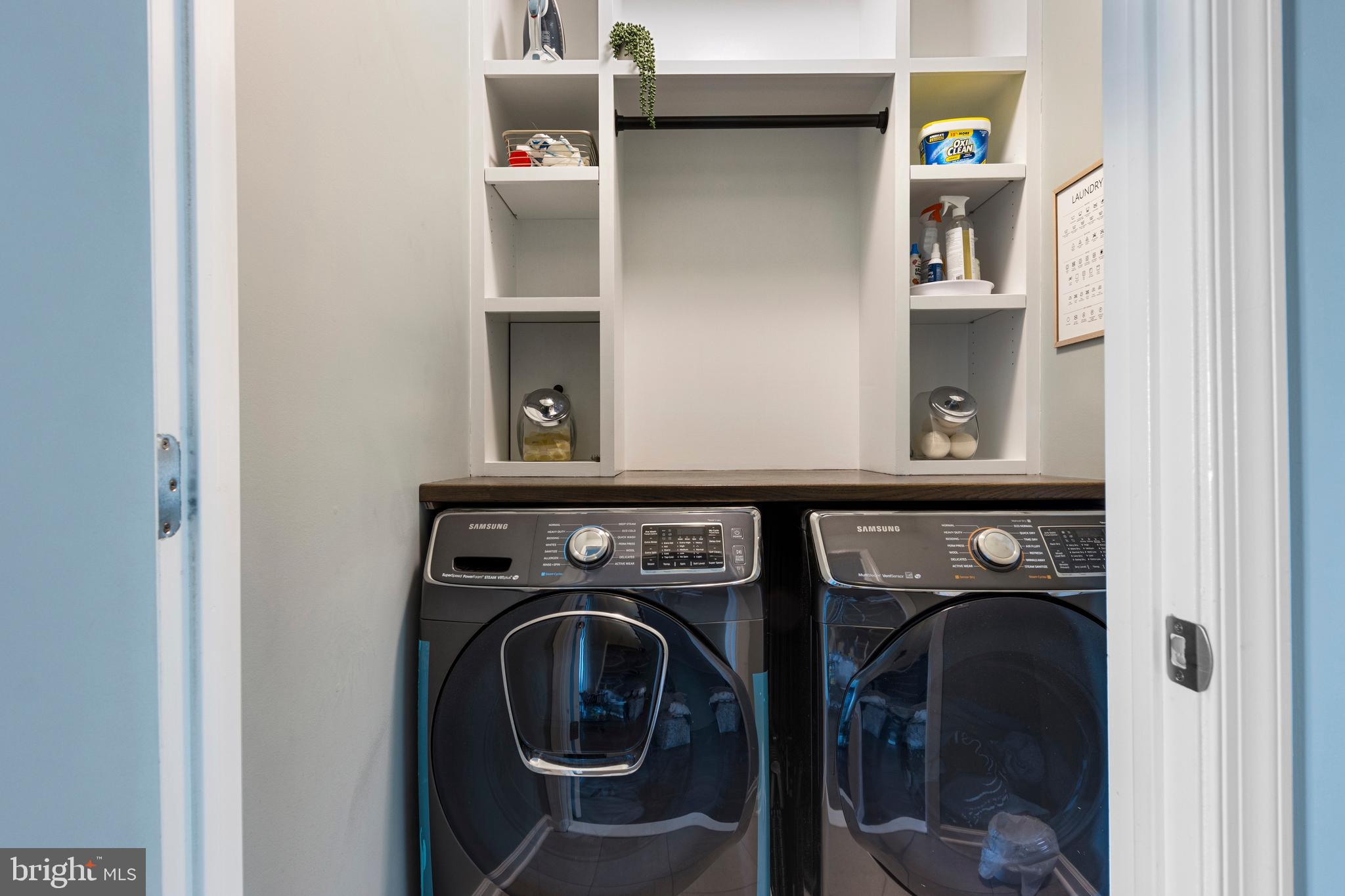 SPRING OAK - Residential