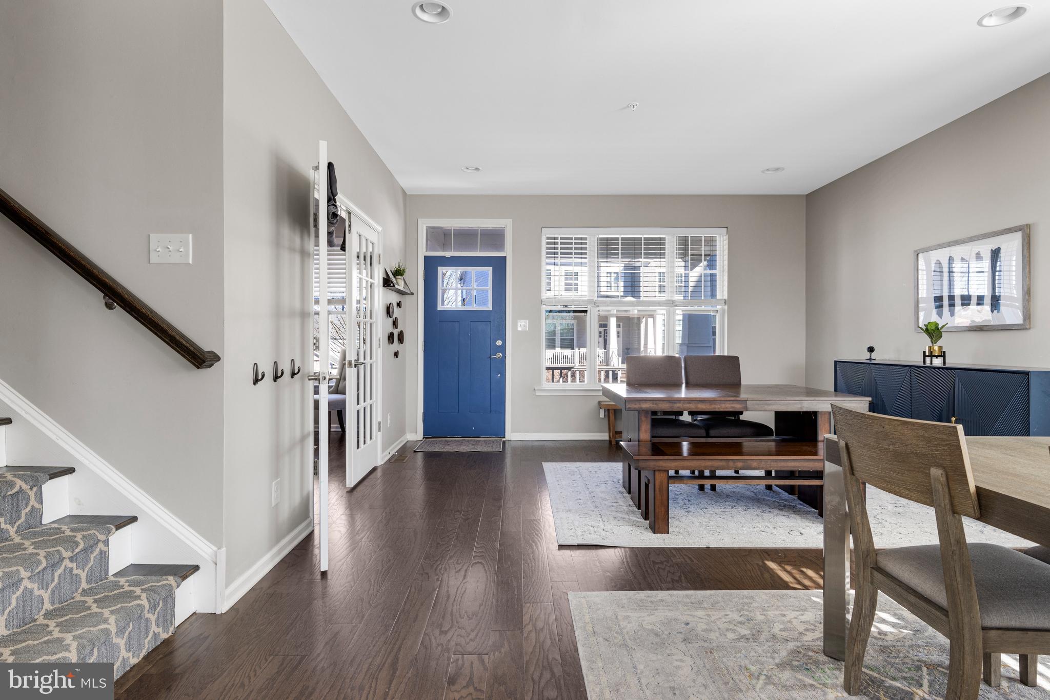 SPRING OAK - Residential