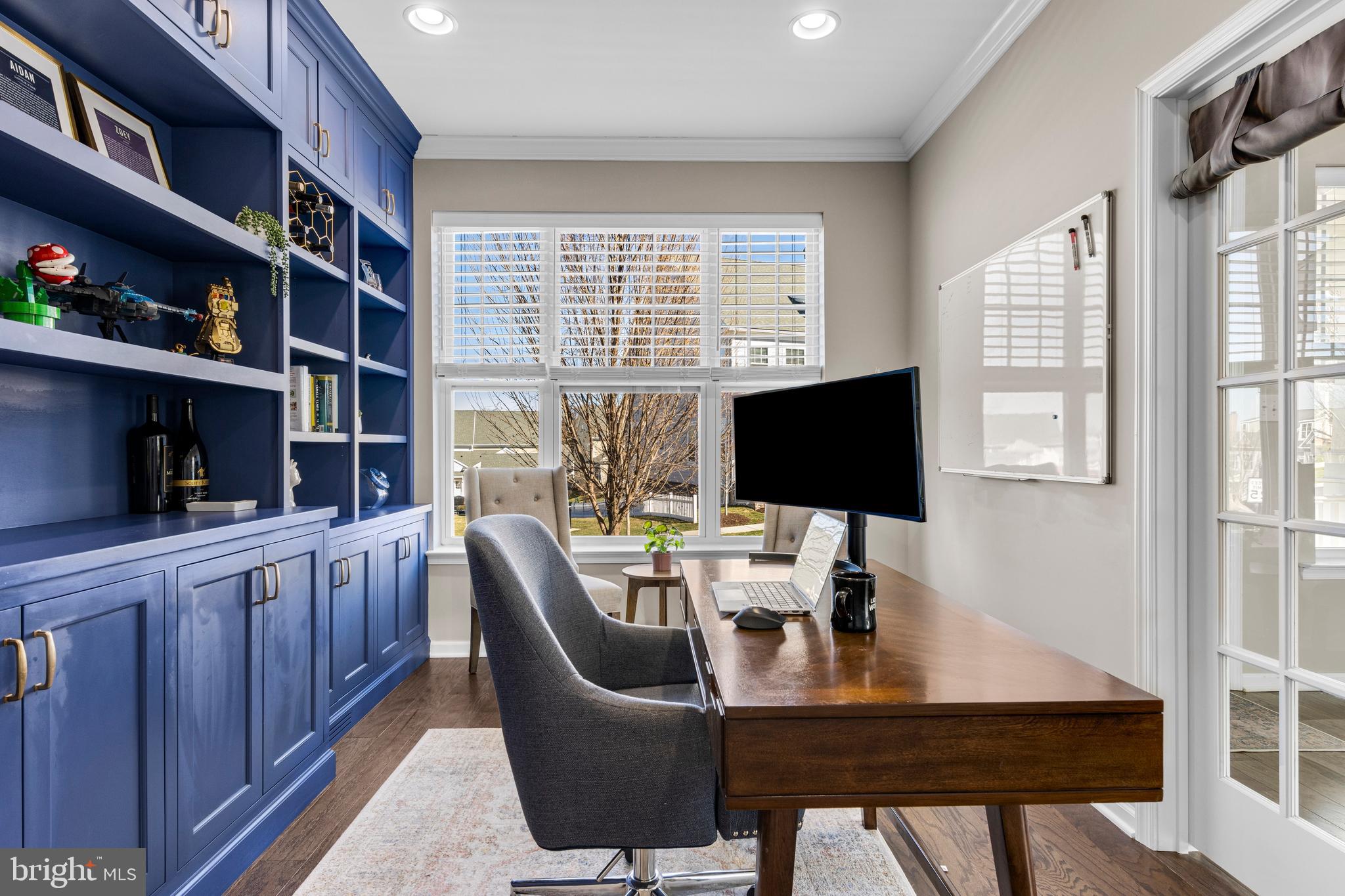 SPRING OAK - Residential