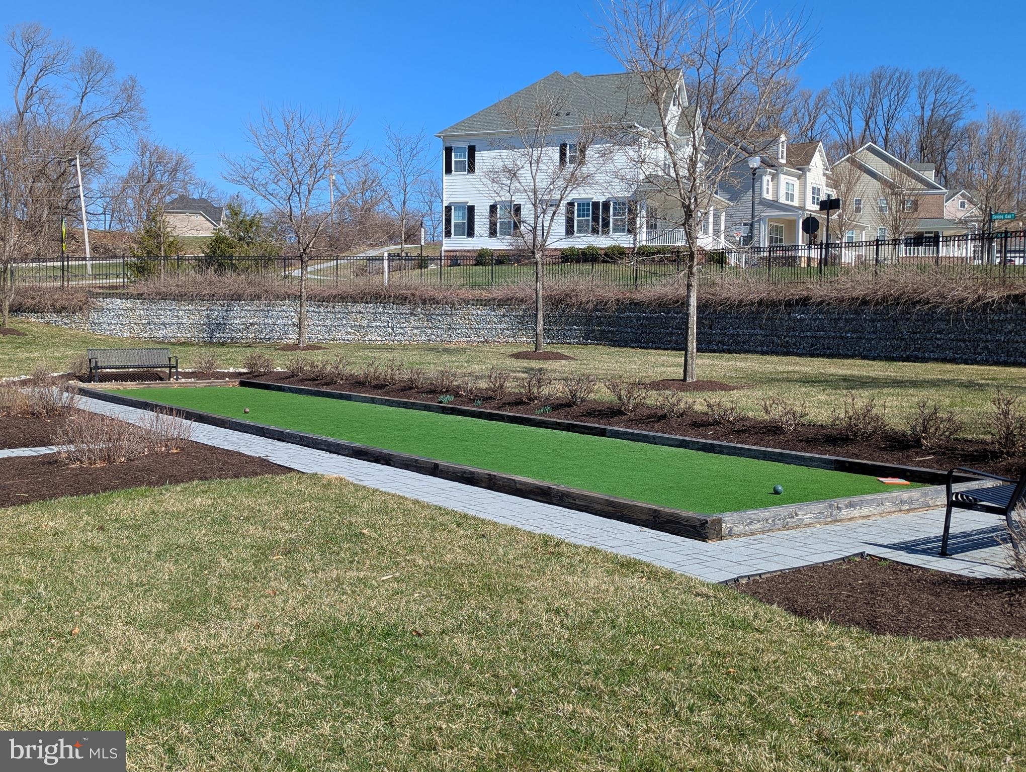 SPRING OAK - Residential