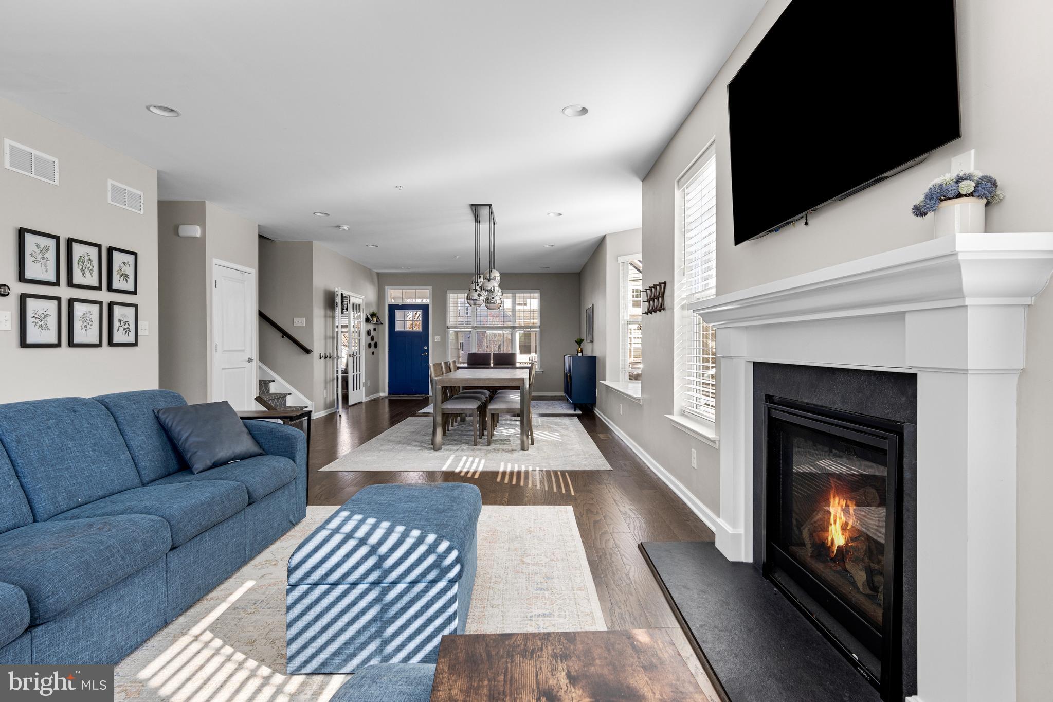 SPRING OAK - Residential