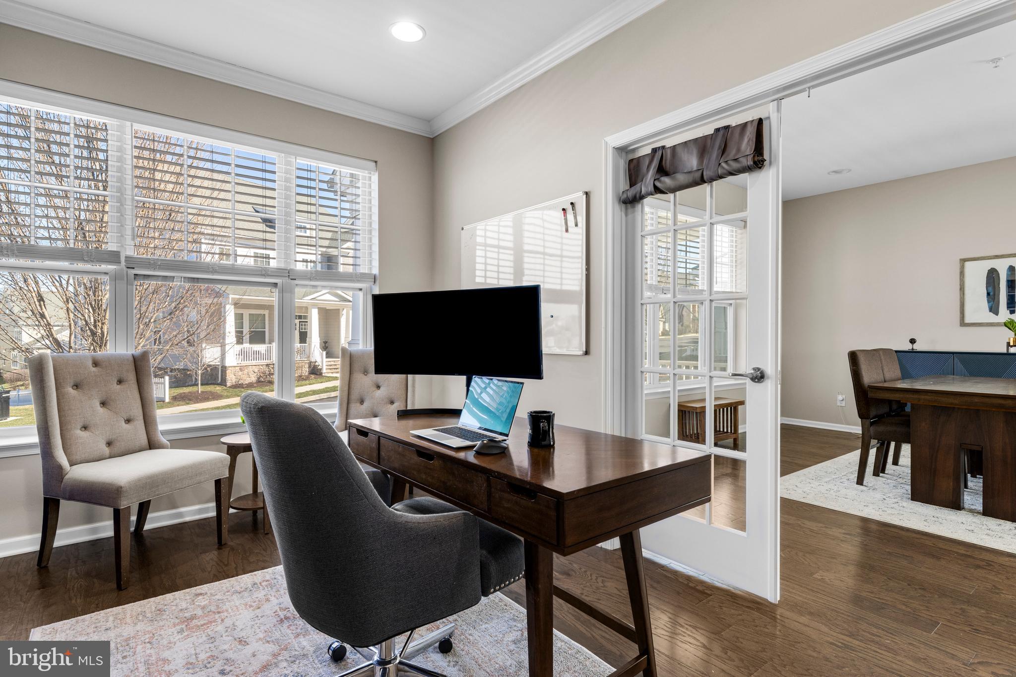 SPRING OAK - Residential