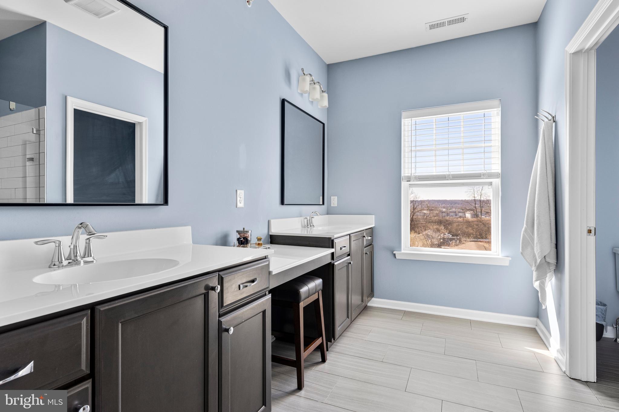 SPRING OAK - Residential