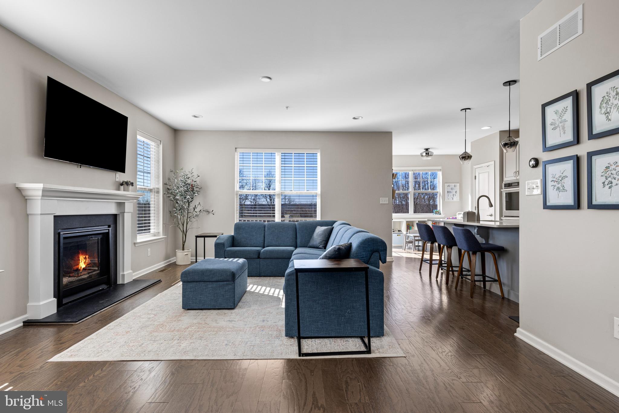 SPRING OAK - Residential